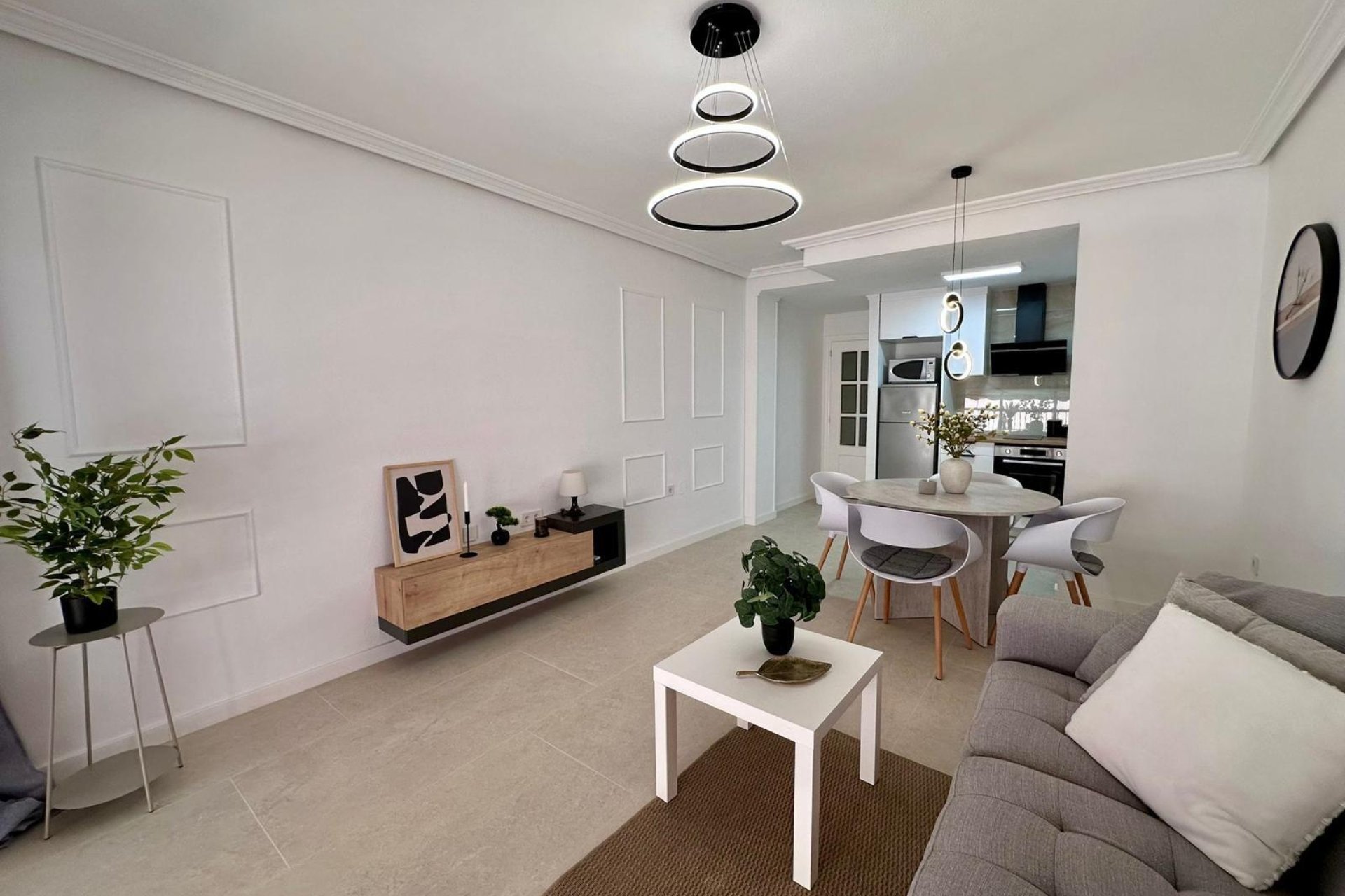 Reventa - Apartment -
Torrevieja - Estacion De Autobuses