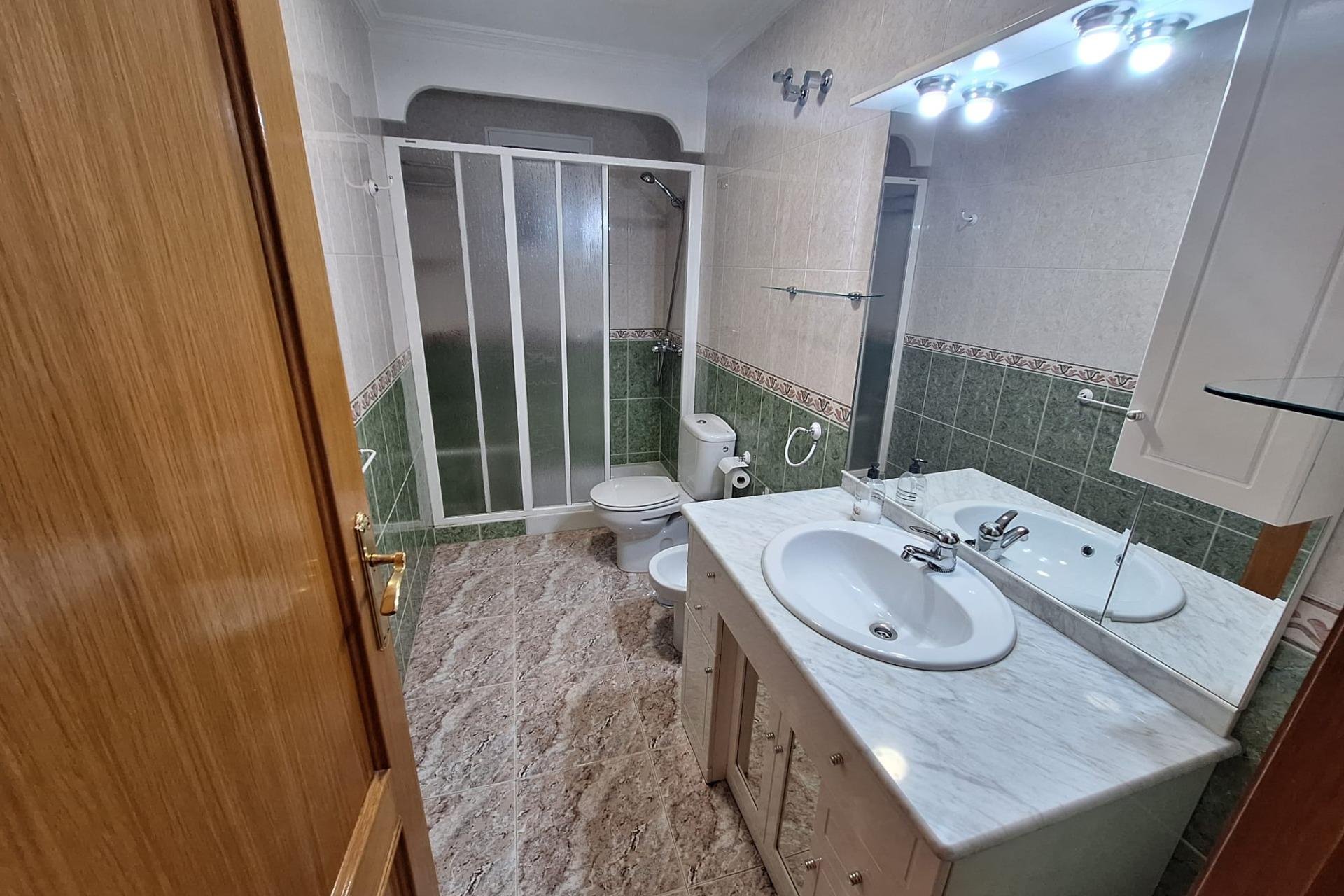 Reventa - Apartment -
Torrevieja - Estacion De Autobuses
