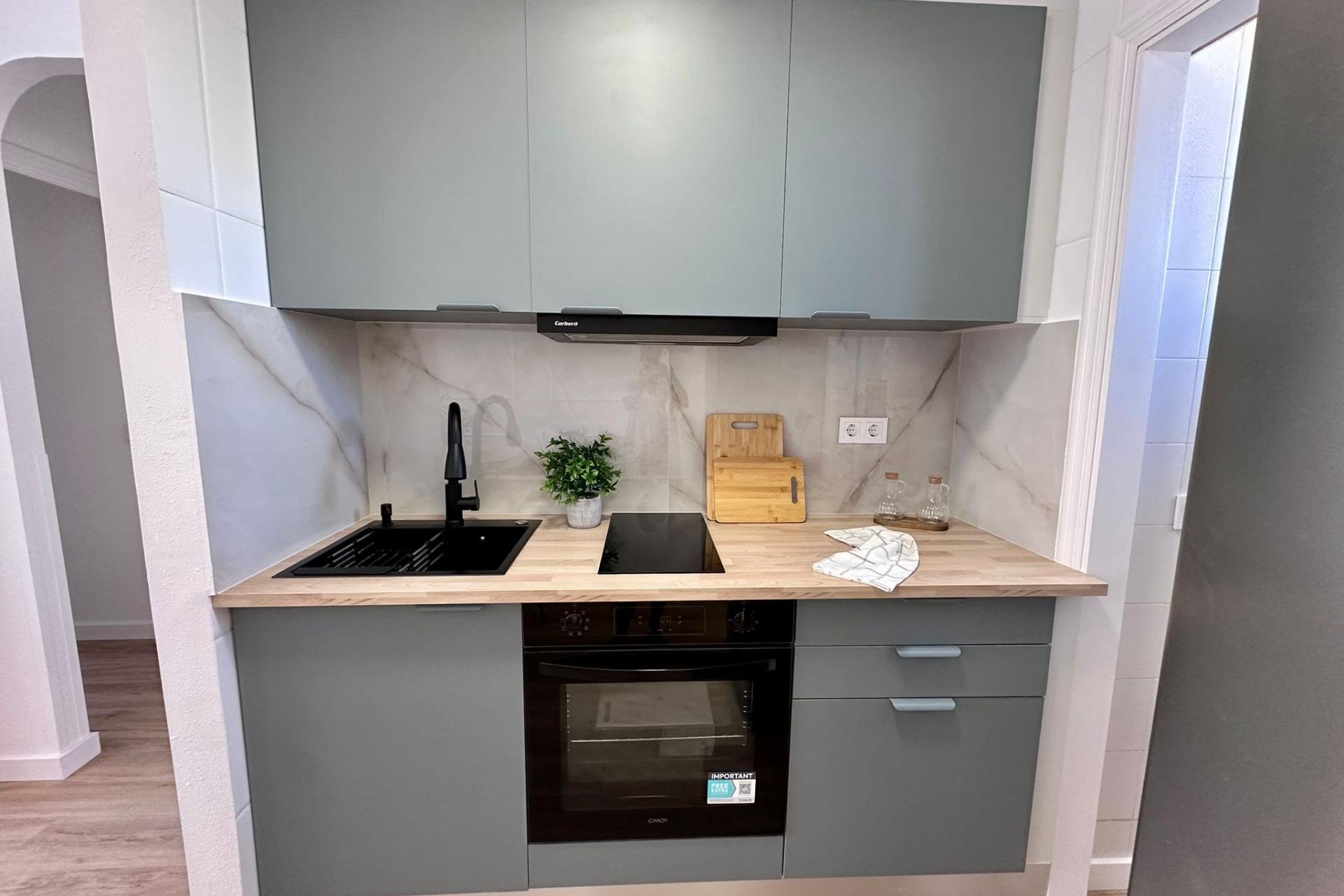 Reventa - Apartment -
Torrevieja - Habaneras