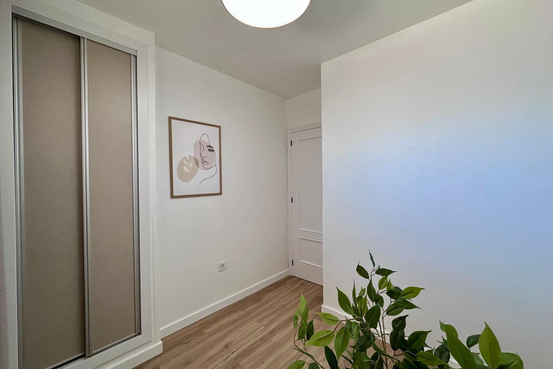Reventa - Apartment -
Torrevieja - Habaneras