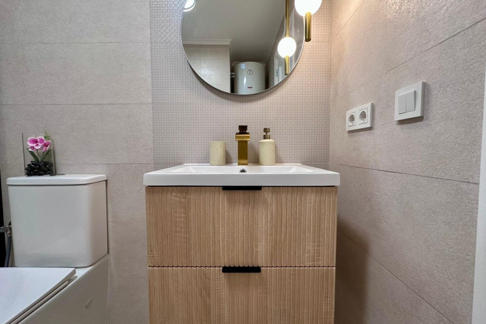 Reventa - Apartment -
Torrevieja - Habaneras