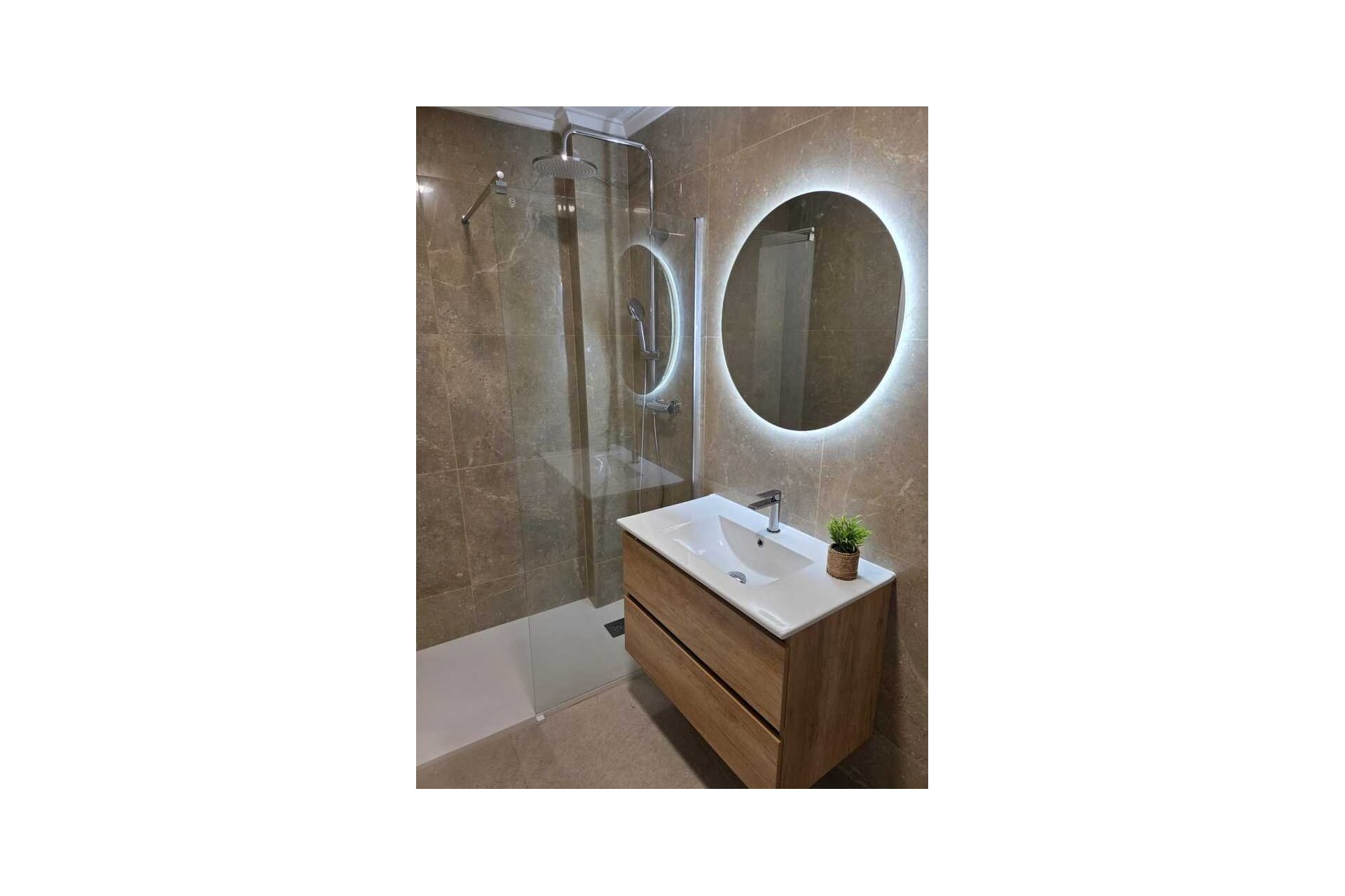 Reventa - Apartment -
Torrevieja - Habaneras