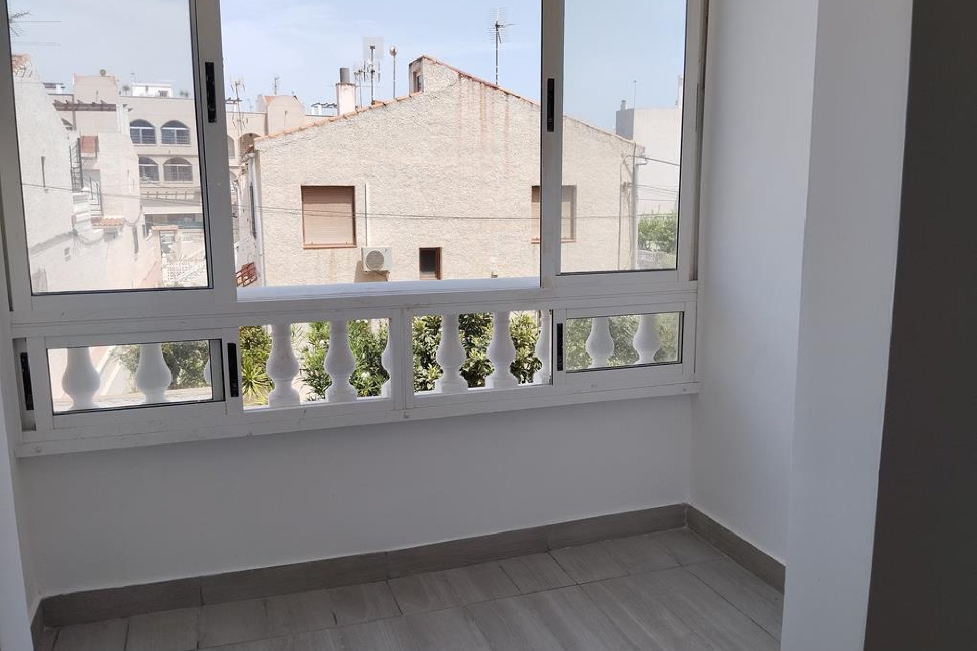 Reventa - Apartment -
Torrevieja - Habaneras