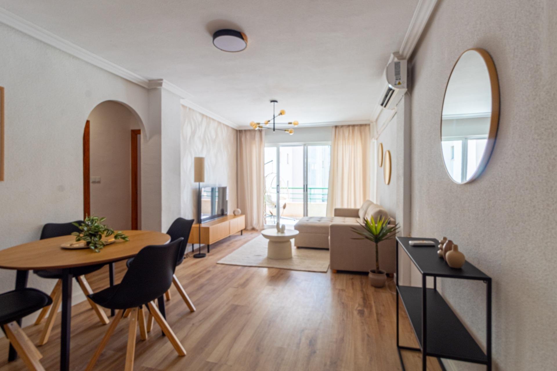Reventa - Apartment -
Torrevieja - La Mata Pueblo