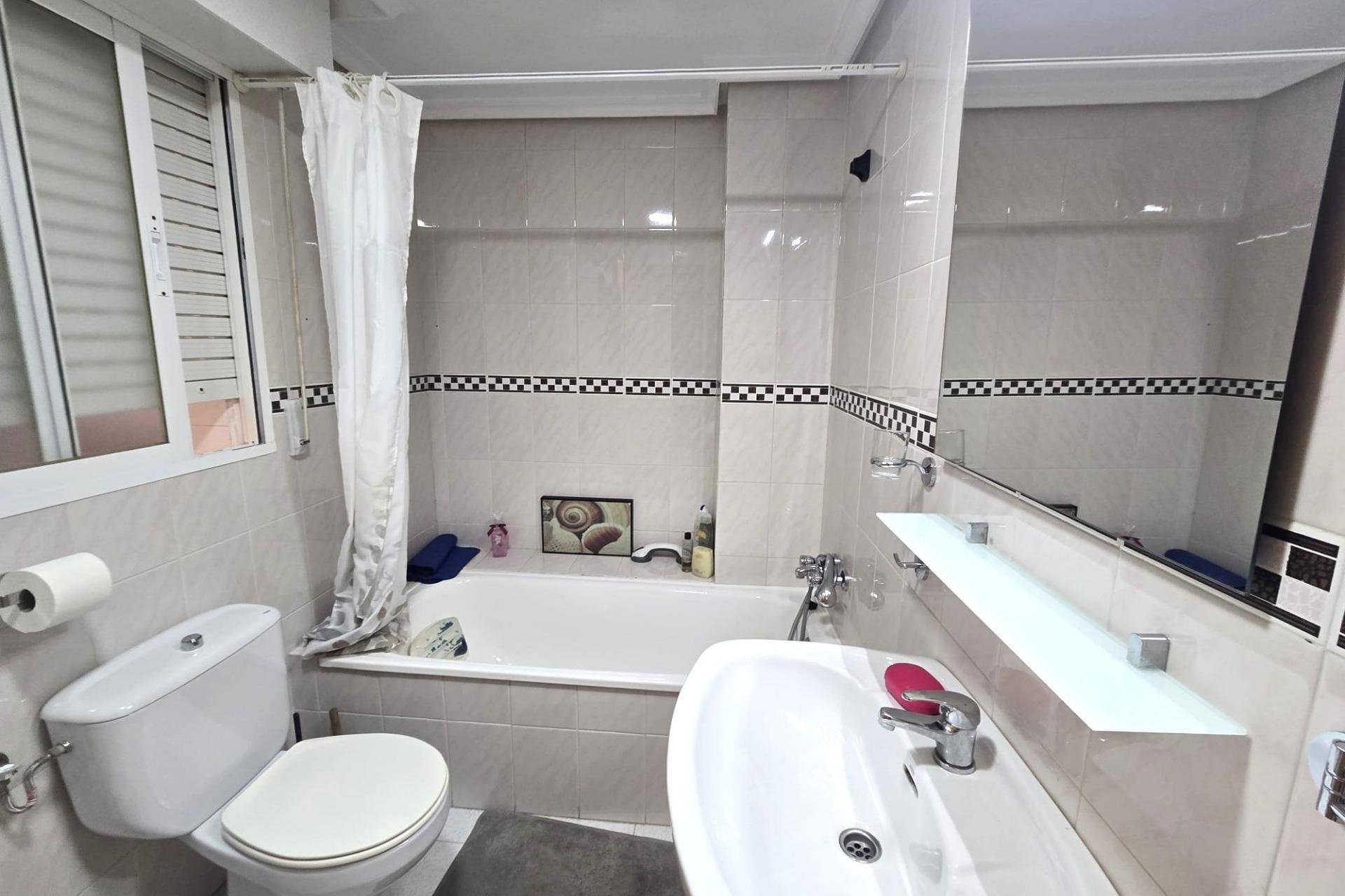 Reventa - Apartment -
Torrevieja - La Mata Pueblo