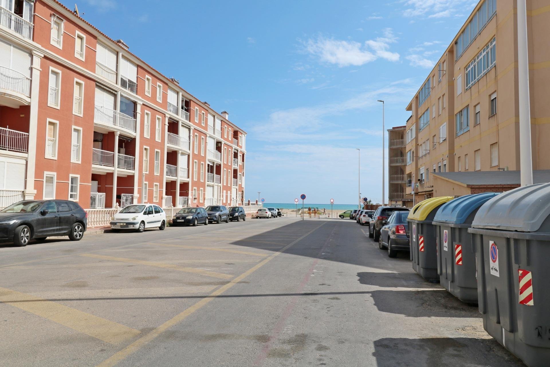 Reventa - Apartment -
Torrevieja - La Mata Pueblo