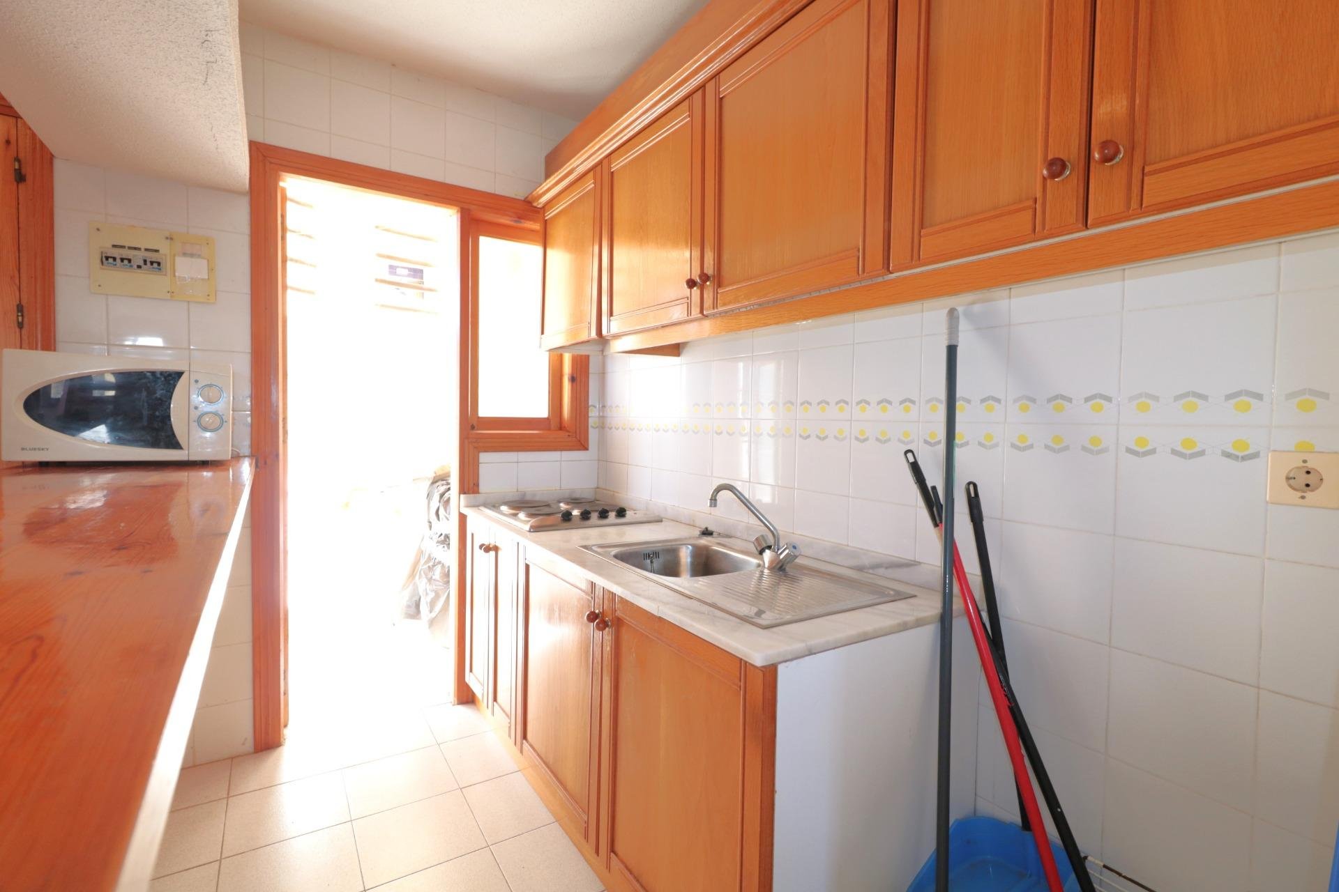 Reventa - Apartment -
Torrevieja - La Veleta