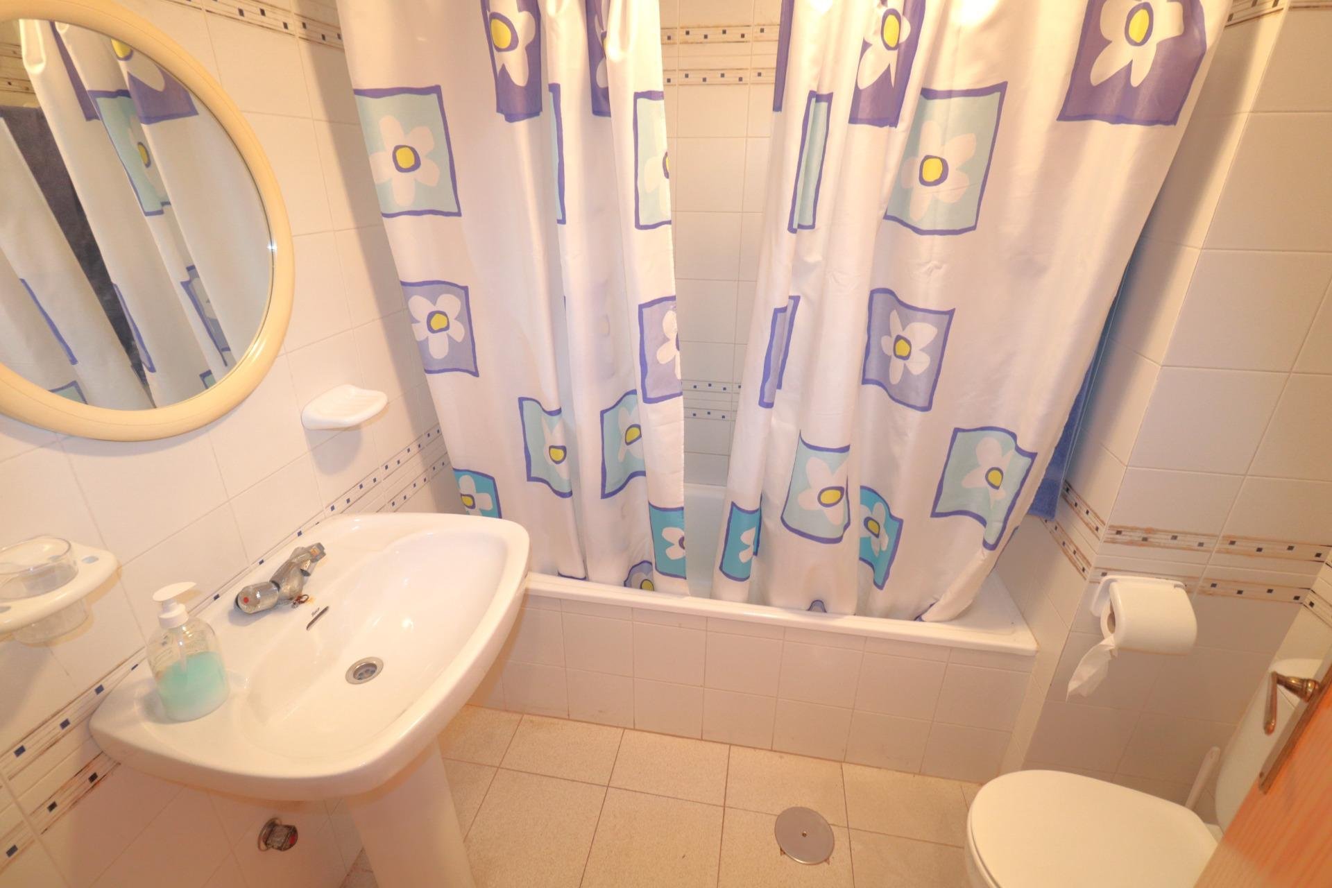 Reventa - Apartment -
Torrevieja - La Veleta