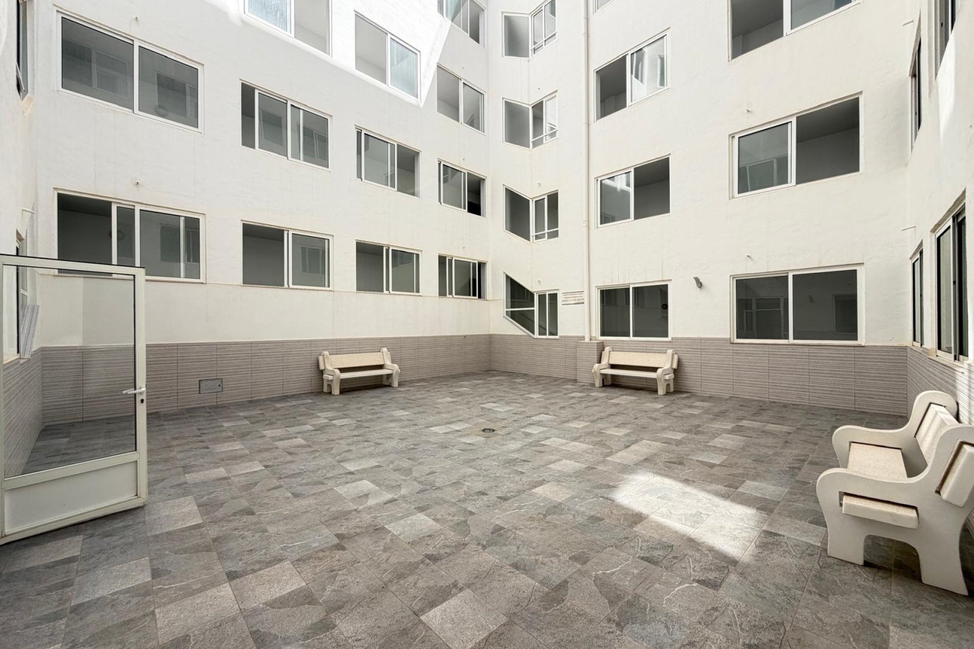 Reventa - Apartment -
Torrevieja - Las Piscinas Naturales
