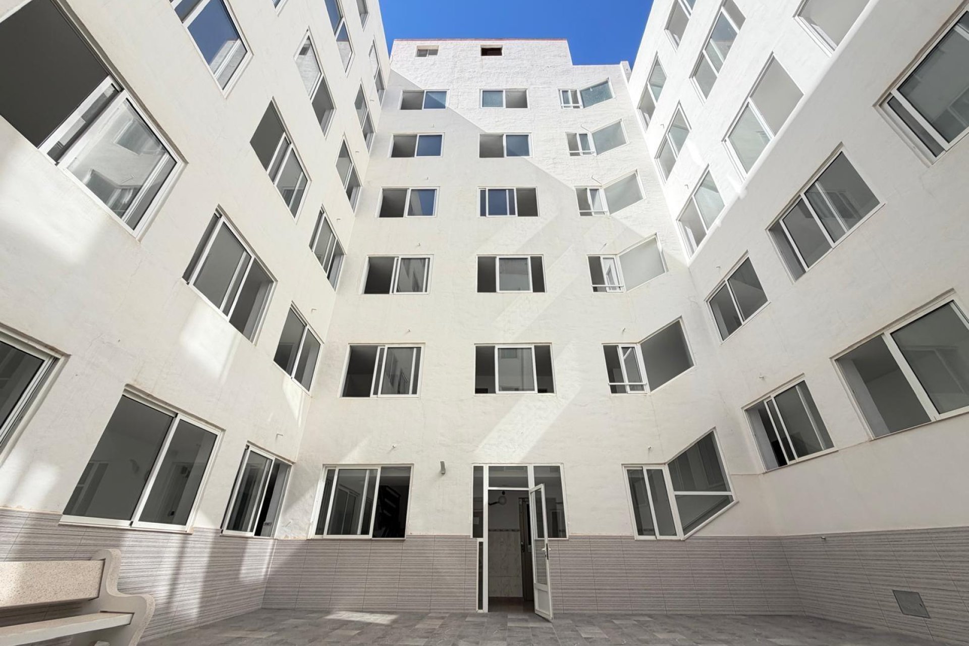 Reventa - Apartment -
Torrevieja - Las Piscinas Naturales