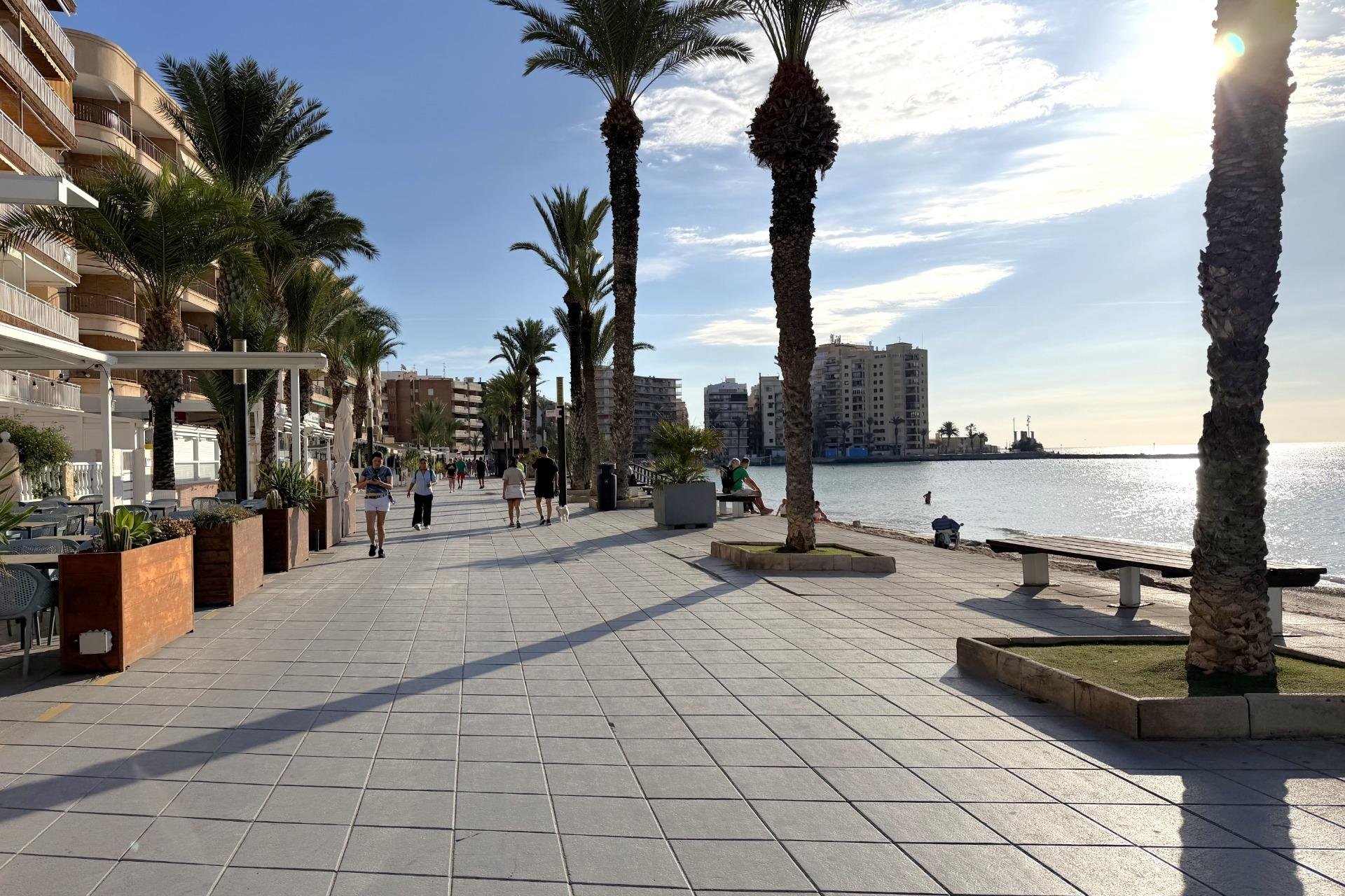 Reventa - Apartment -
Torrevieja - Las Piscinas Naturales