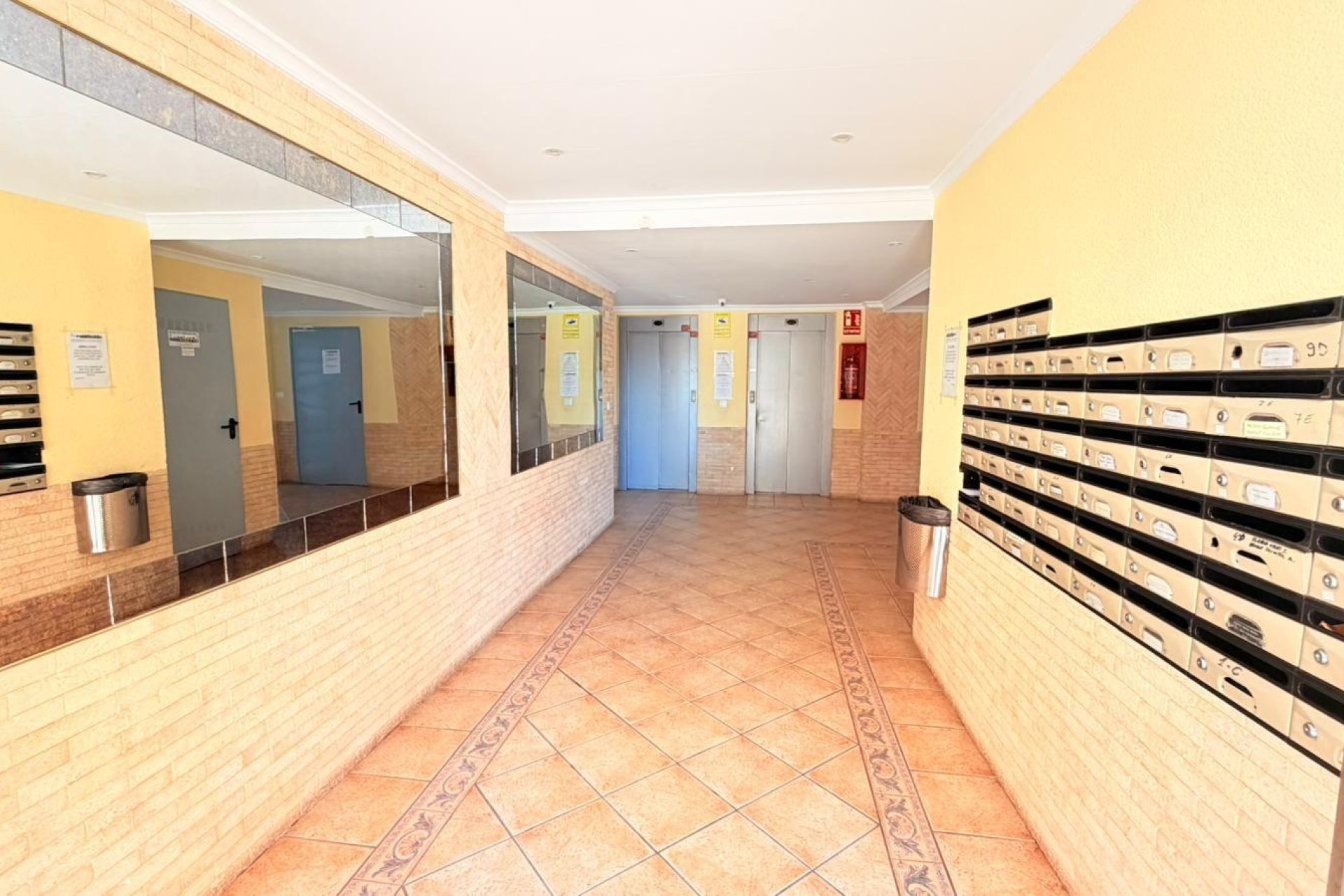 Reventa - Apartment -
Torrevieja - Nueva Torrevieja
