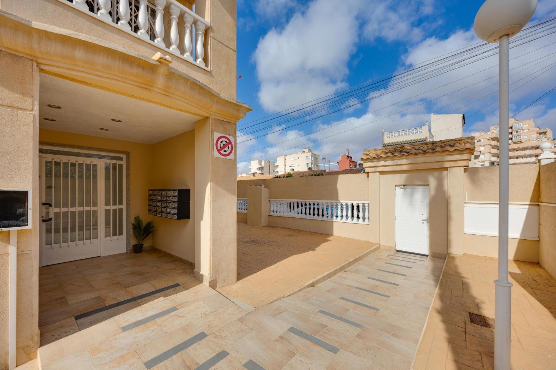 Reventa - Apartment -
Torrevieja - Nueva Torrevieja