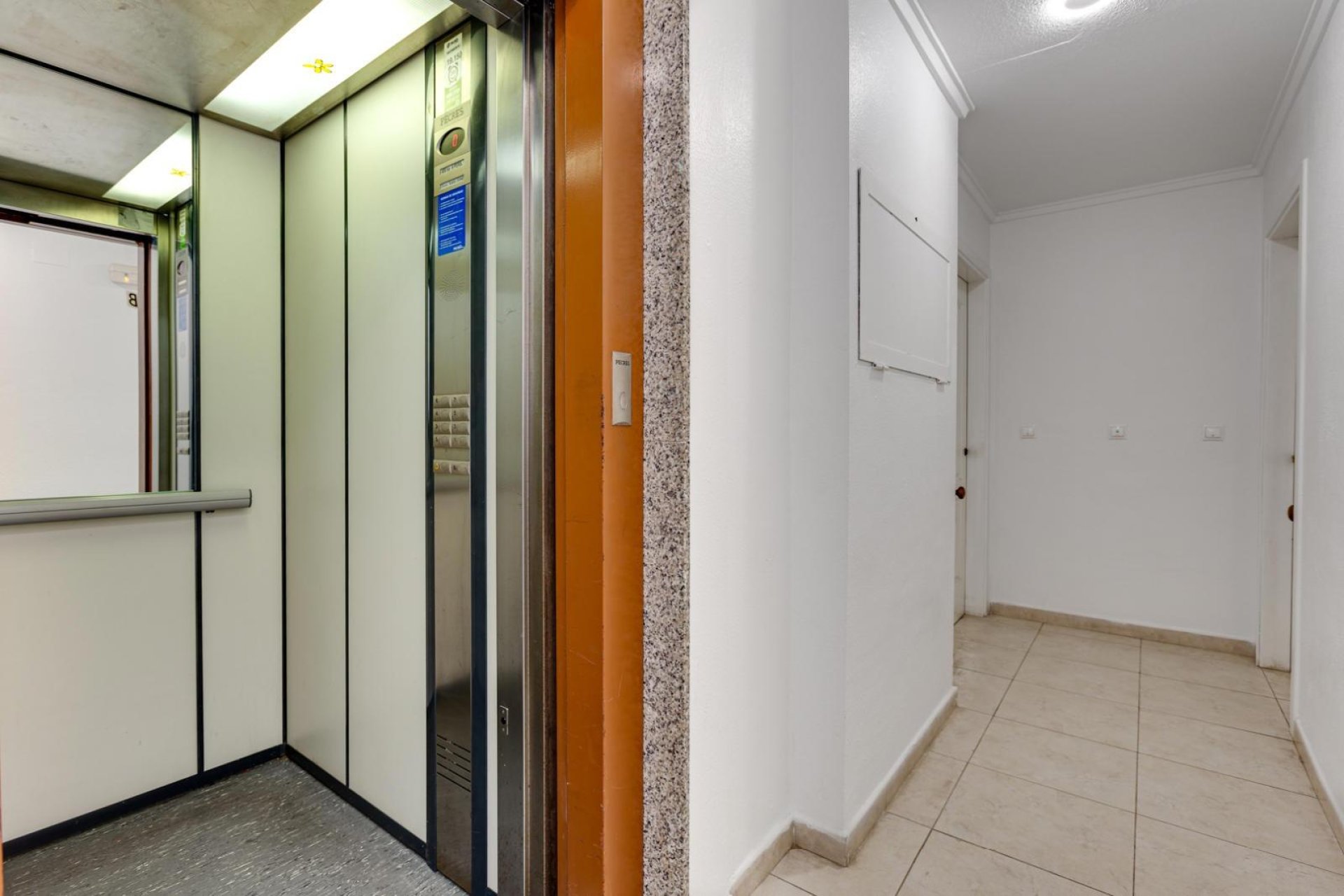 Reventa - Apartment -
Torrevieja - Nueva Torrevieja