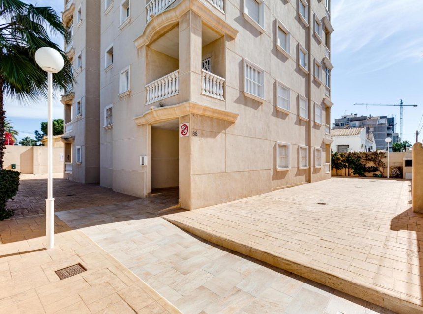Reventa - Apartment -
Torrevieja - Nueva Torrevieja