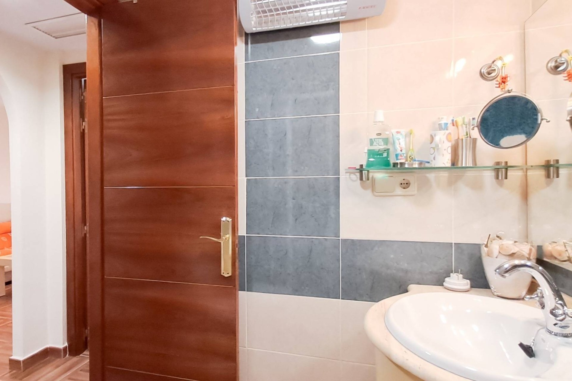 Reventa - Apartment -
Torrevieja - Parque Acuático - Sector 25