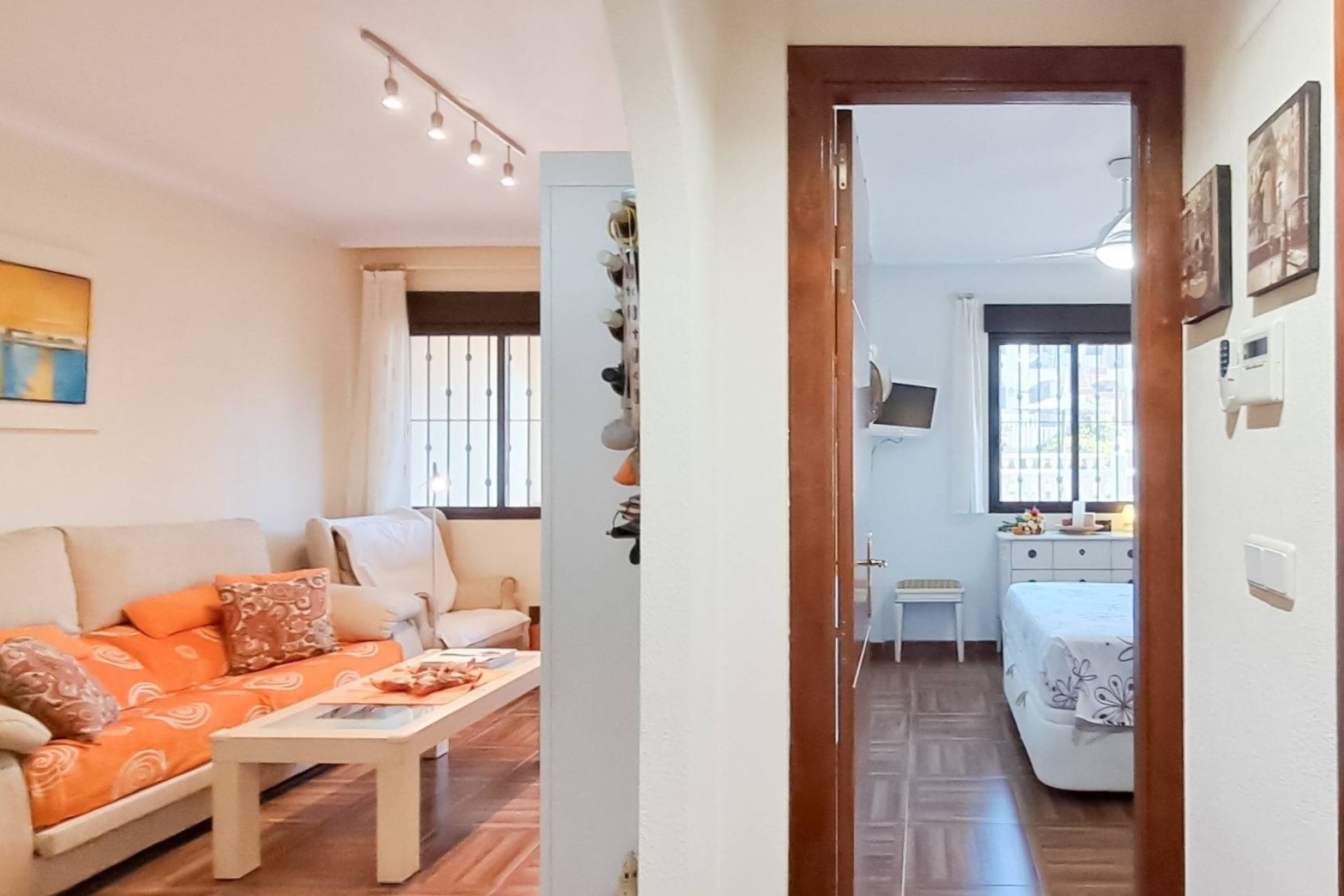 Reventa - Apartment -
Torrevieja - Parque Acuático - Sector 25