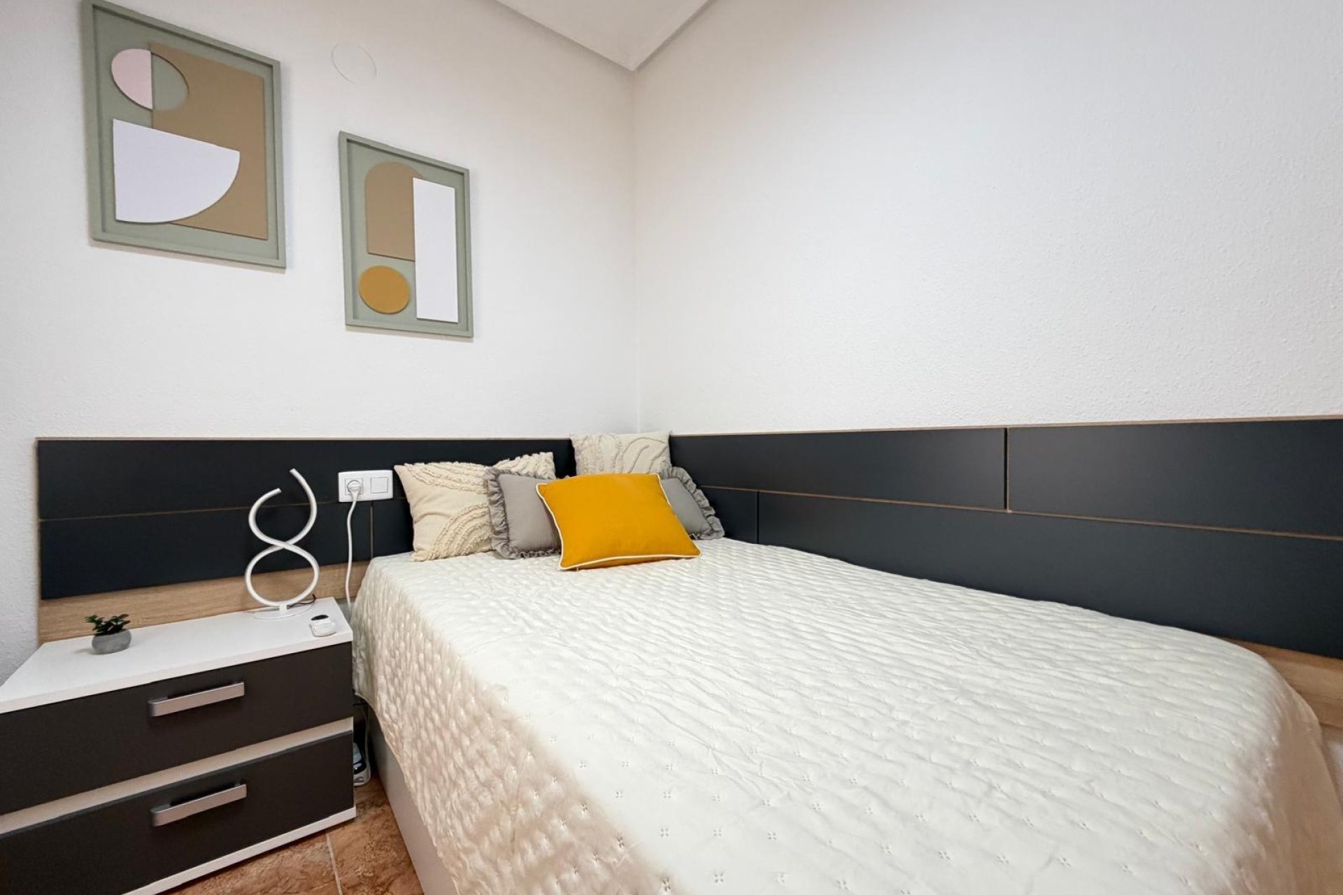 Reventa - Apartment -
Torrevieja - Parque de las Naciones