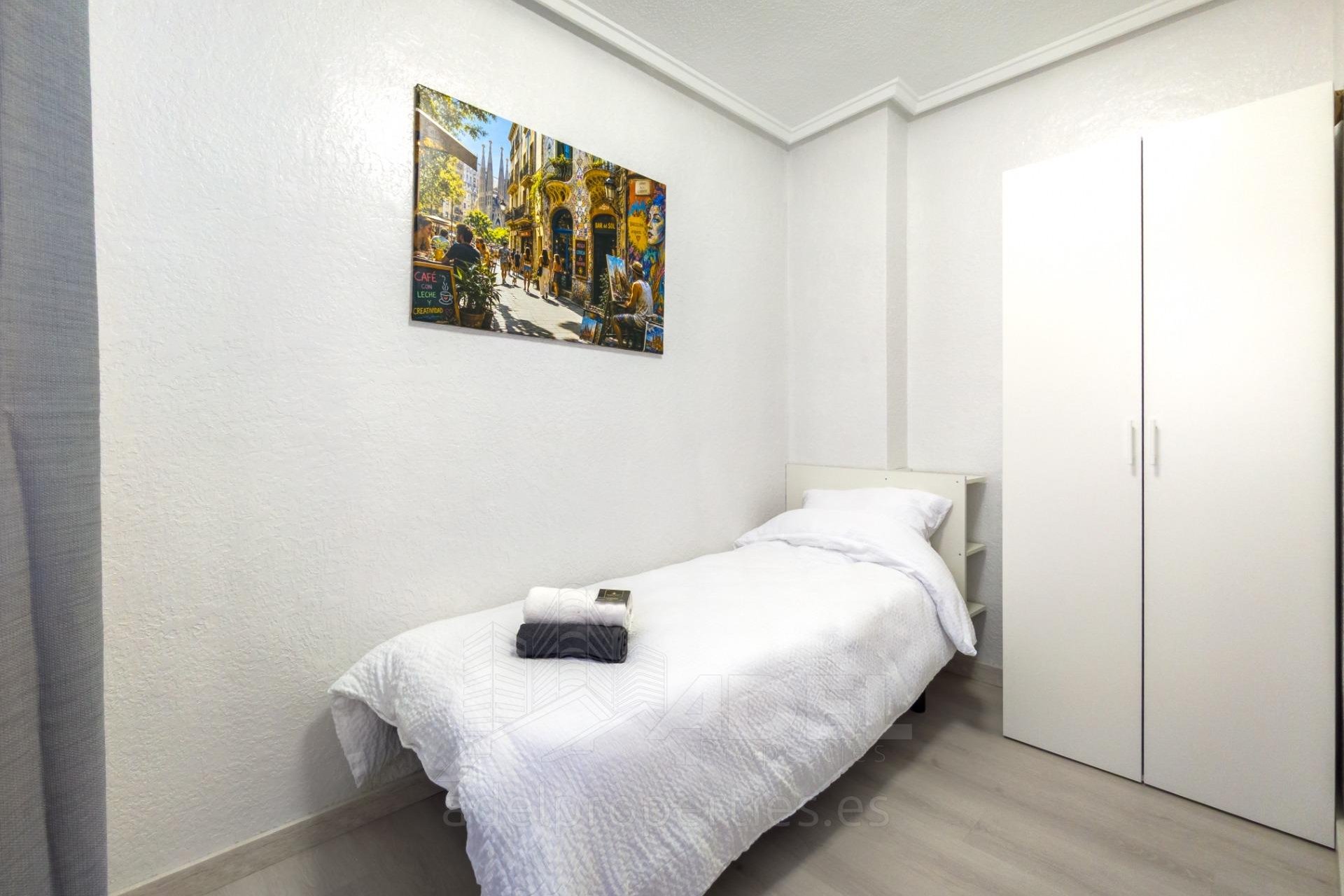 Reventa - Apartment -
Torrevieja - Parque de las Naciones
