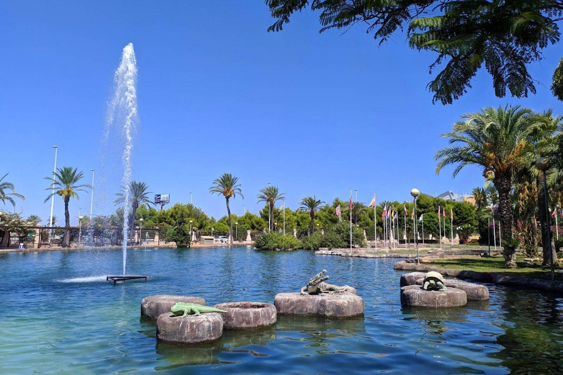 Reventa - Apartment -
Torrevieja - Parque de las Naciones