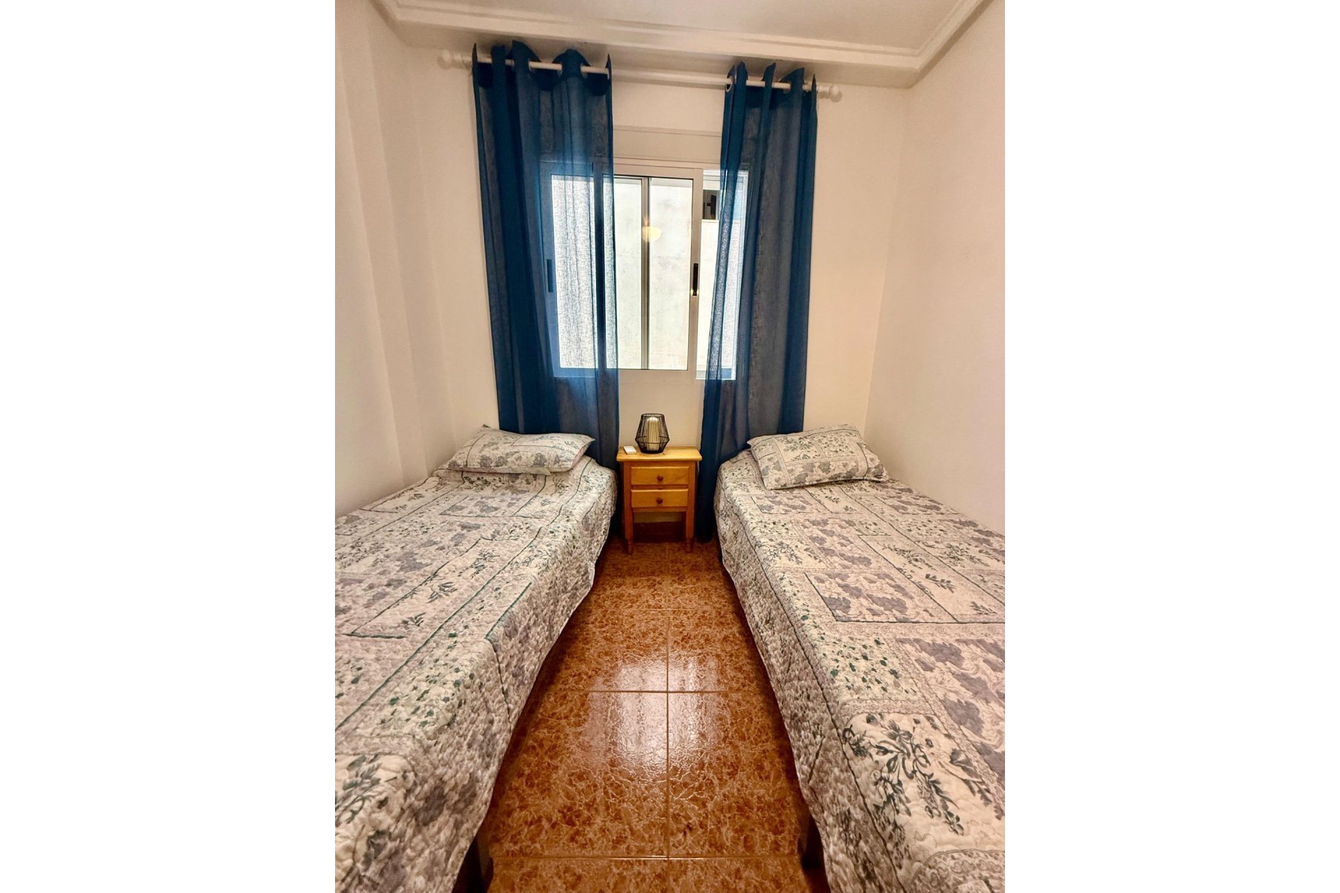 Reventa - Apartment -
Torrevieja - Parque de las Naciones