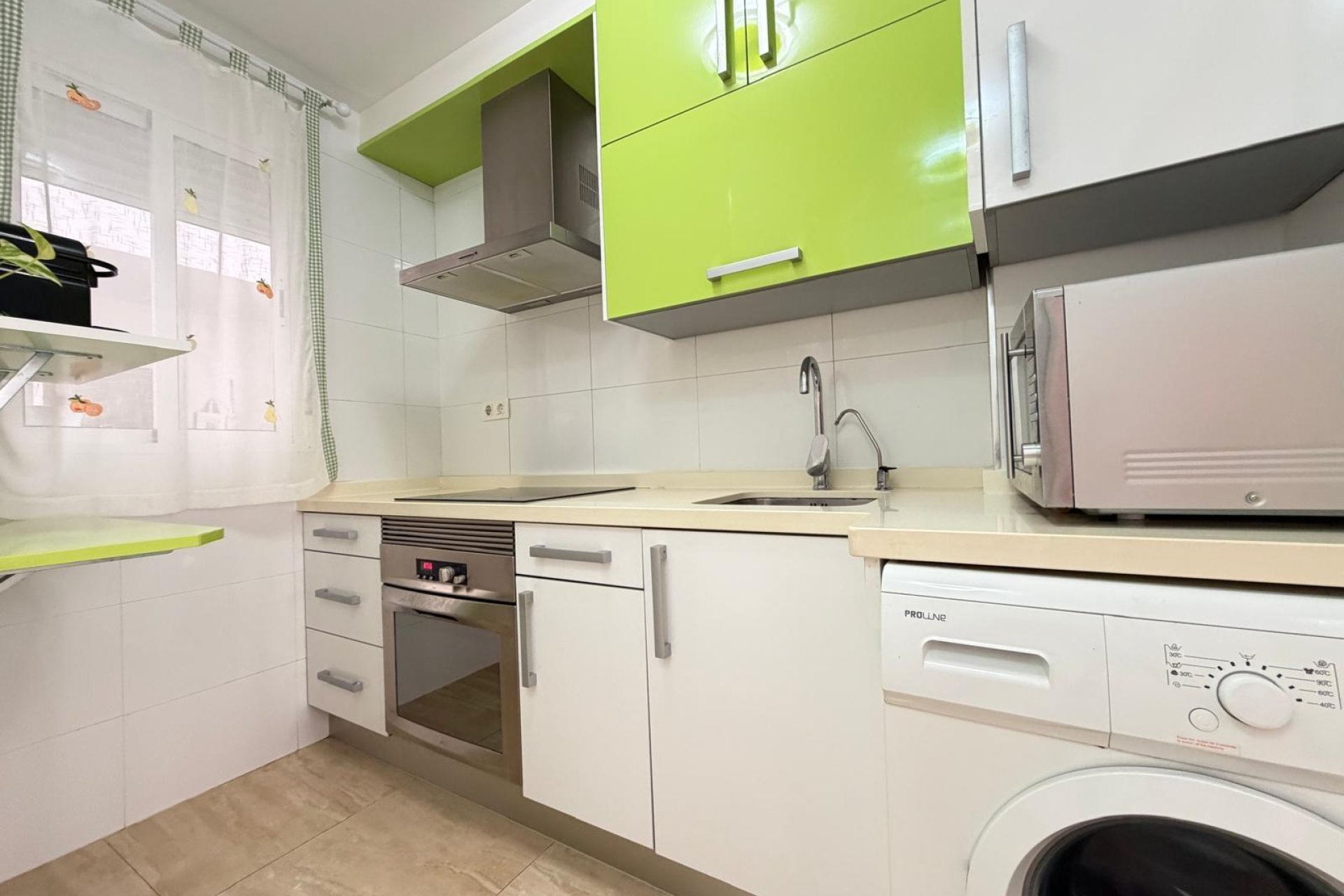 Reventa - Apartment -
Torrevieja - Paseo Maritimo