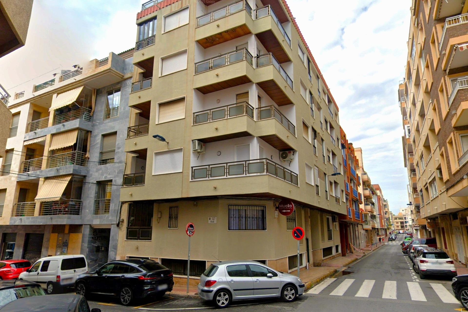 Reventa - Apartment -
Torrevieja - Paseo Maritimo
