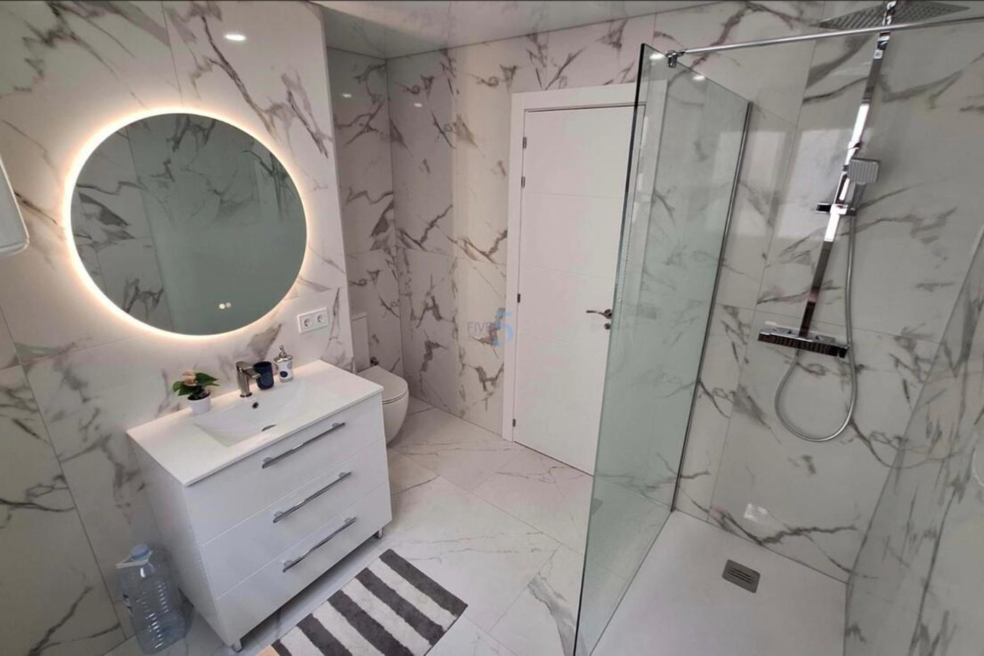 Reventa - Apartment -
Torrevieja - Playa Acecion