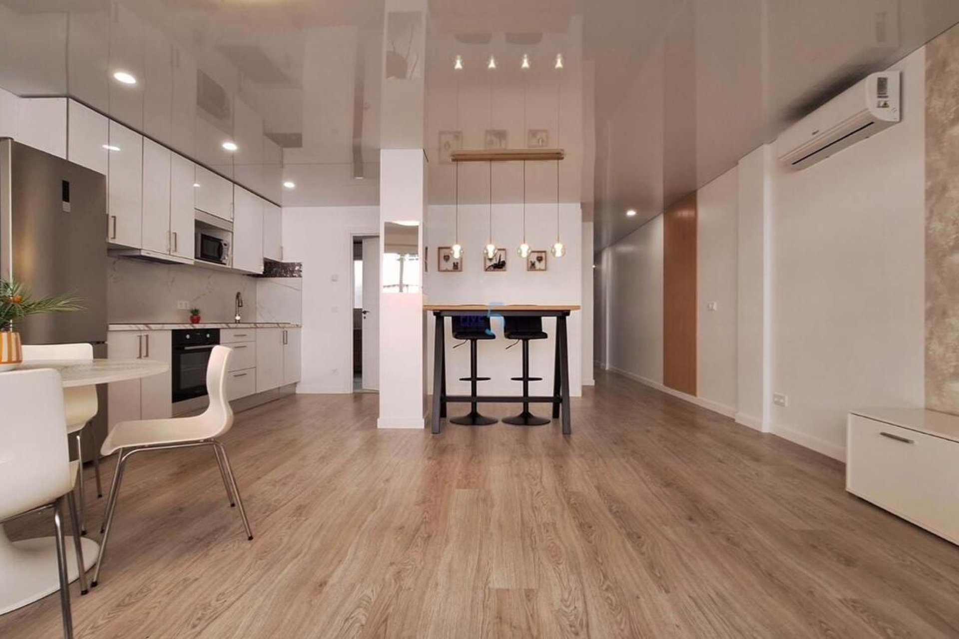 Reventa - Apartment -
Torrevieja - Playa Acecion
