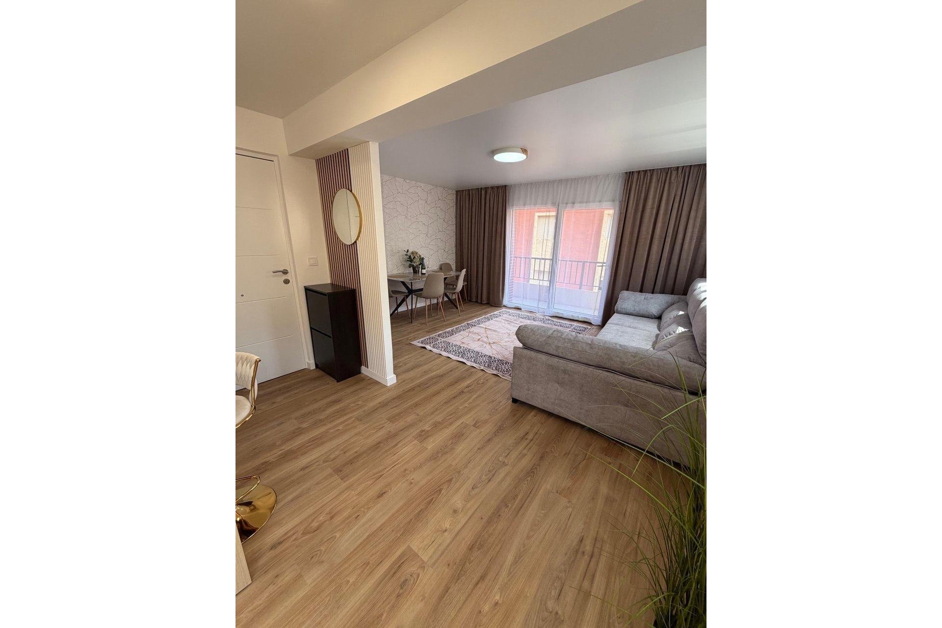 Reventa - Apartment -
Torrevieja - Playa de los Locos