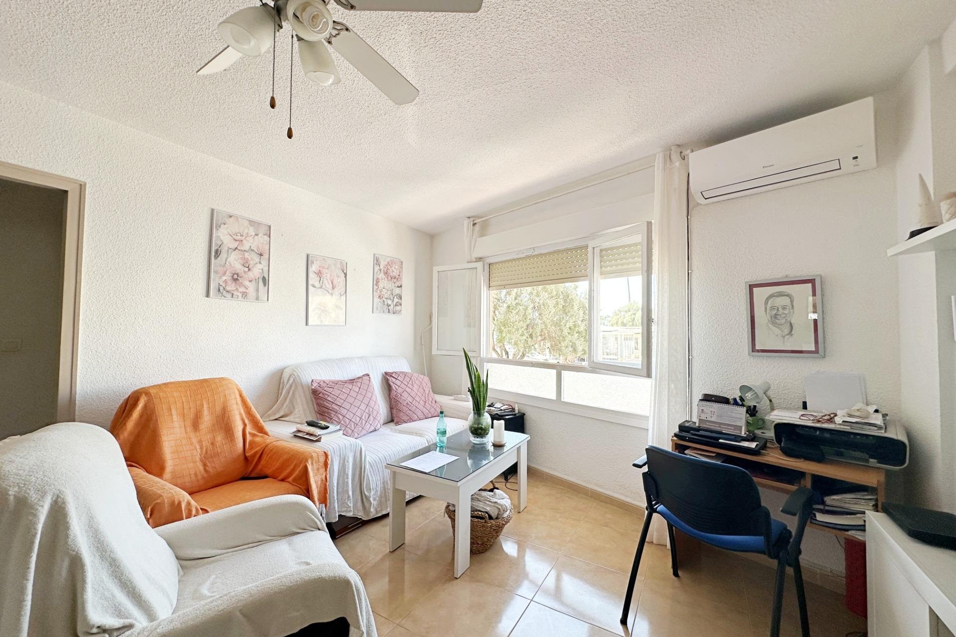 Reventa - Apartment -
Torrevieja - Playa De Los Naufragos