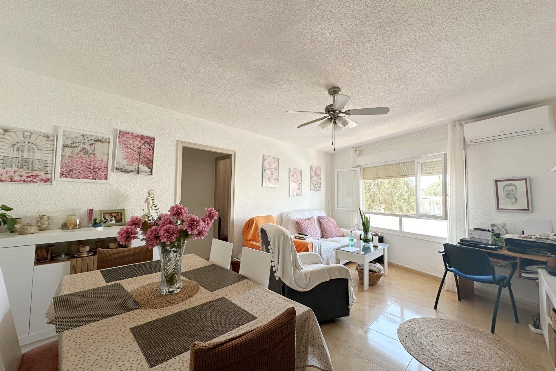 Reventa - Apartment -
Torrevieja - Playa De Los Naufragos