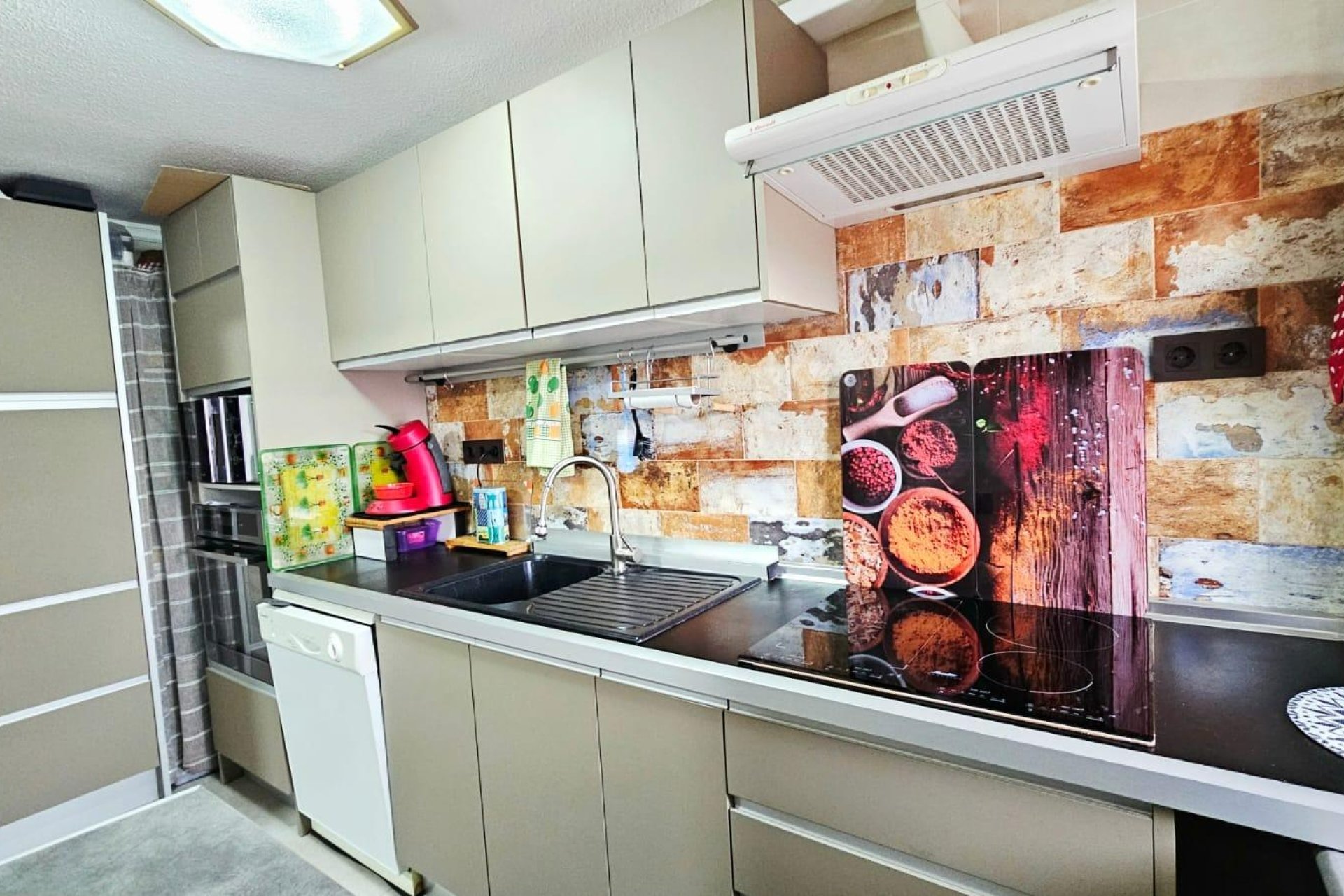 Reventa - Apartment -
Torrevieja - Playa De Los Naufragos