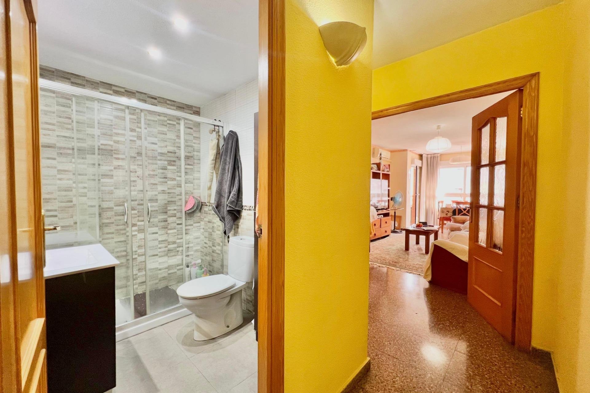 Reventa - Apartment -
Torrevieja - Puerto Deportivo