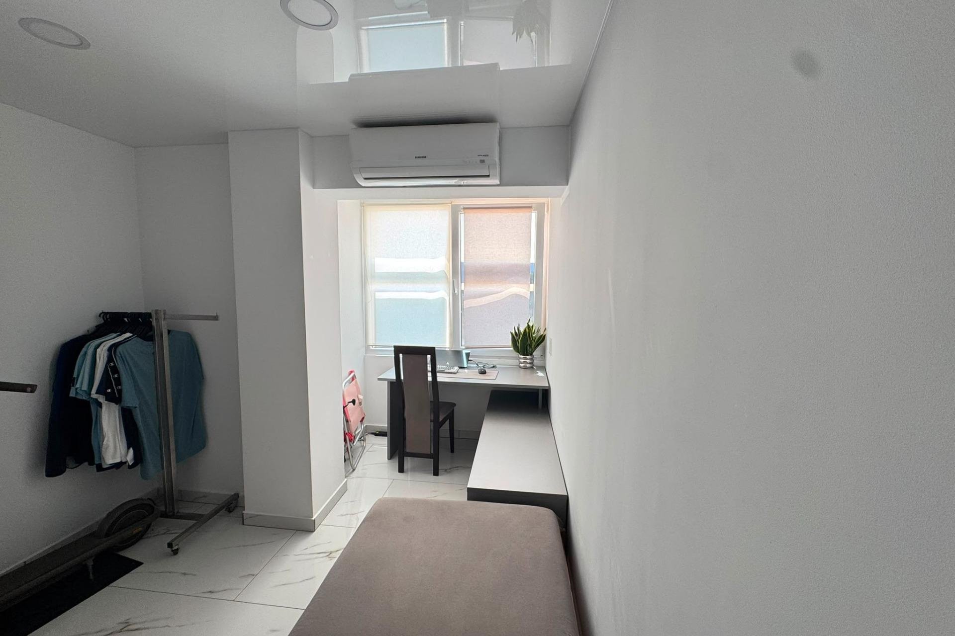Reventa - Apartment -
Torrevieja - Zona Los Frutales