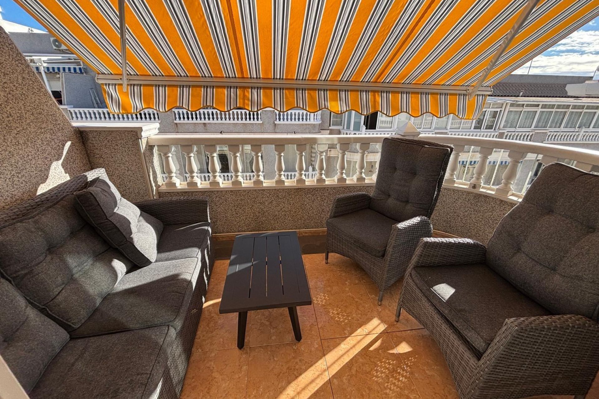 Reventa - Apartment -
Torrevieja