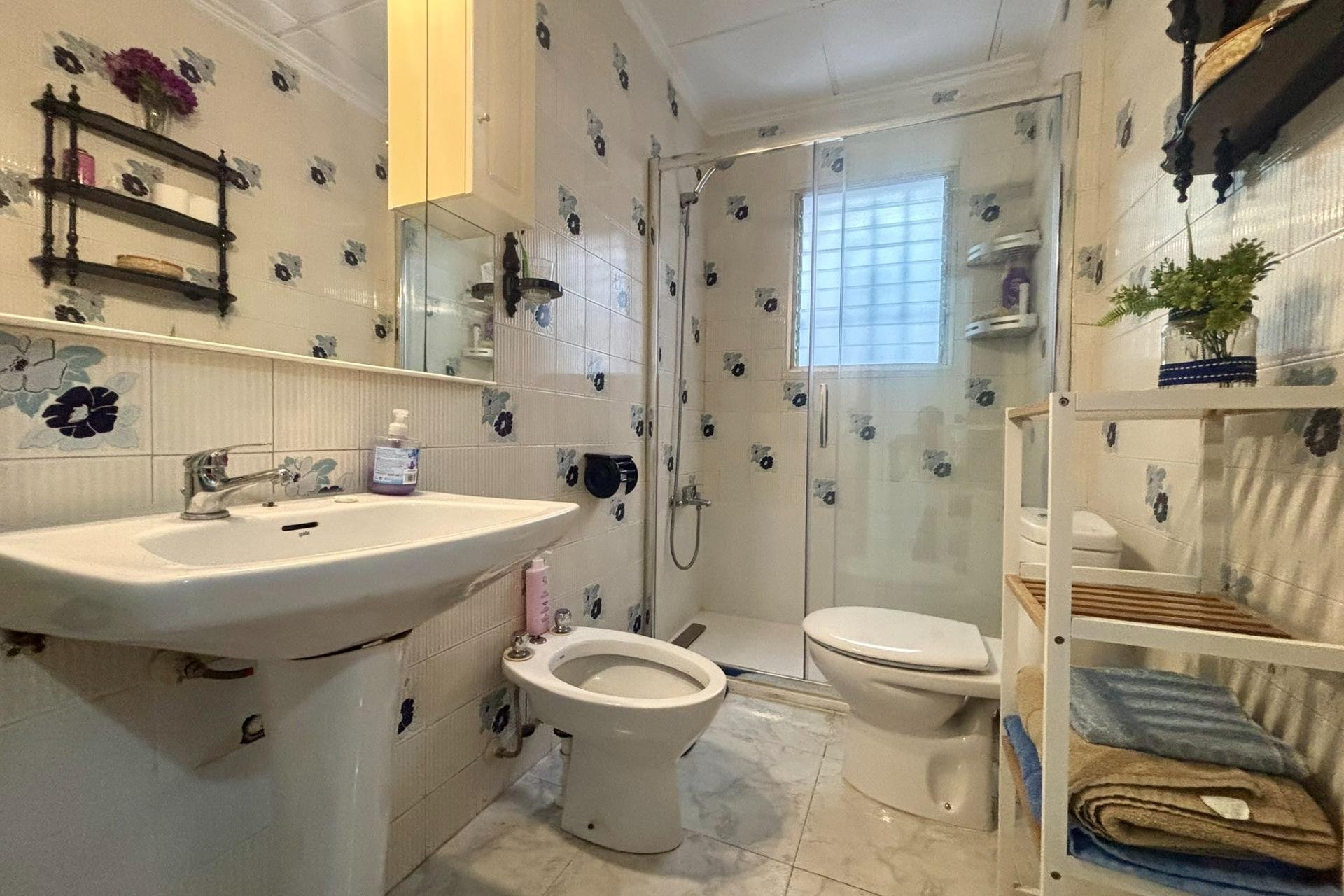 Reventa - Apartment -
Torrevieja