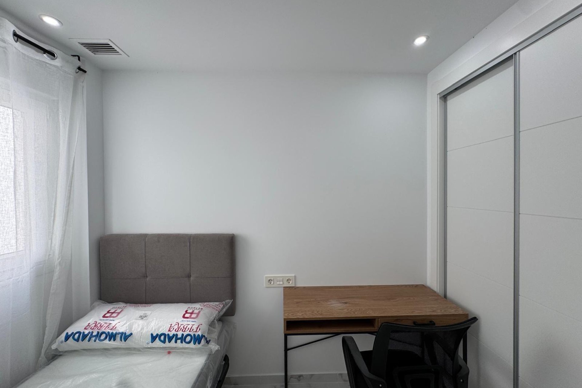 Reventa - Apartment -
Torrevieja