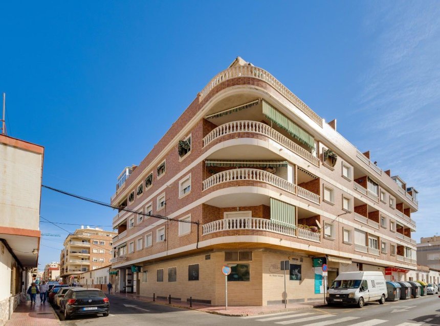 Reventa - Apartment -
Torrevieja