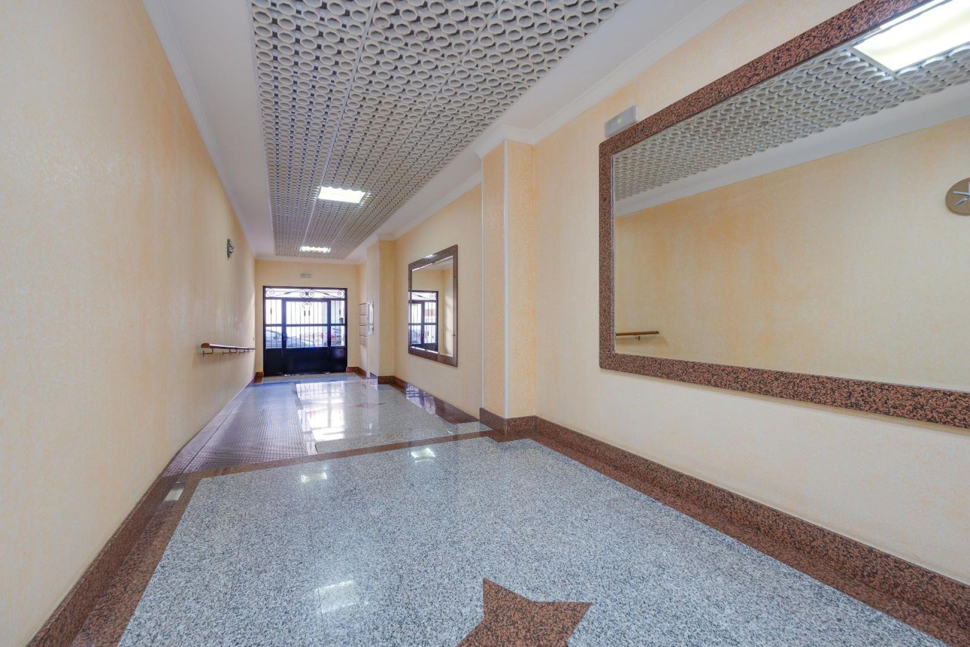 Reventa - Apartment -
Torrevieja