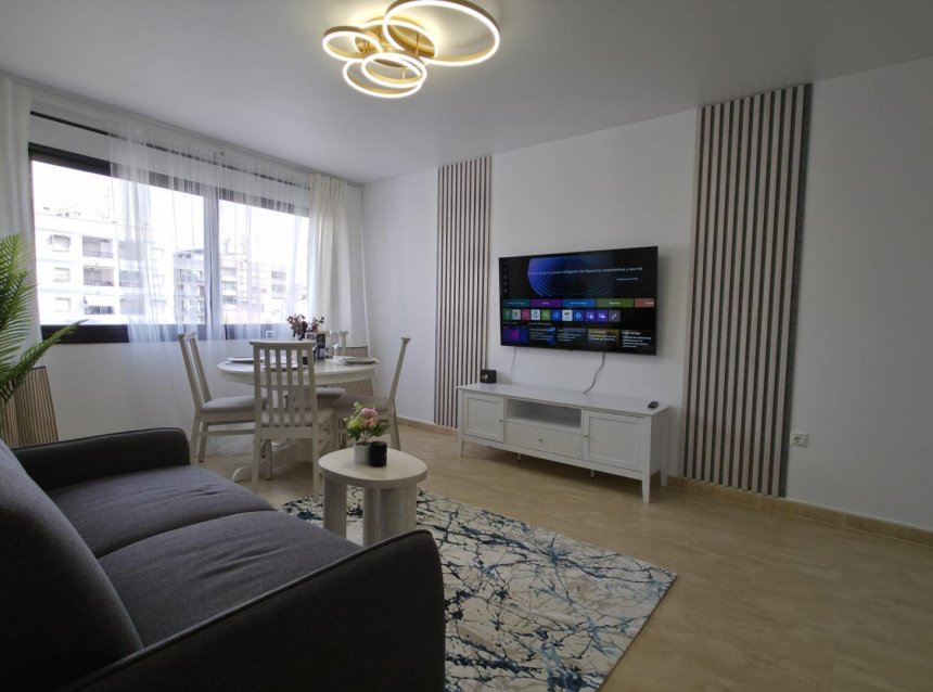 Reventa - Apartment -
Torrevieja