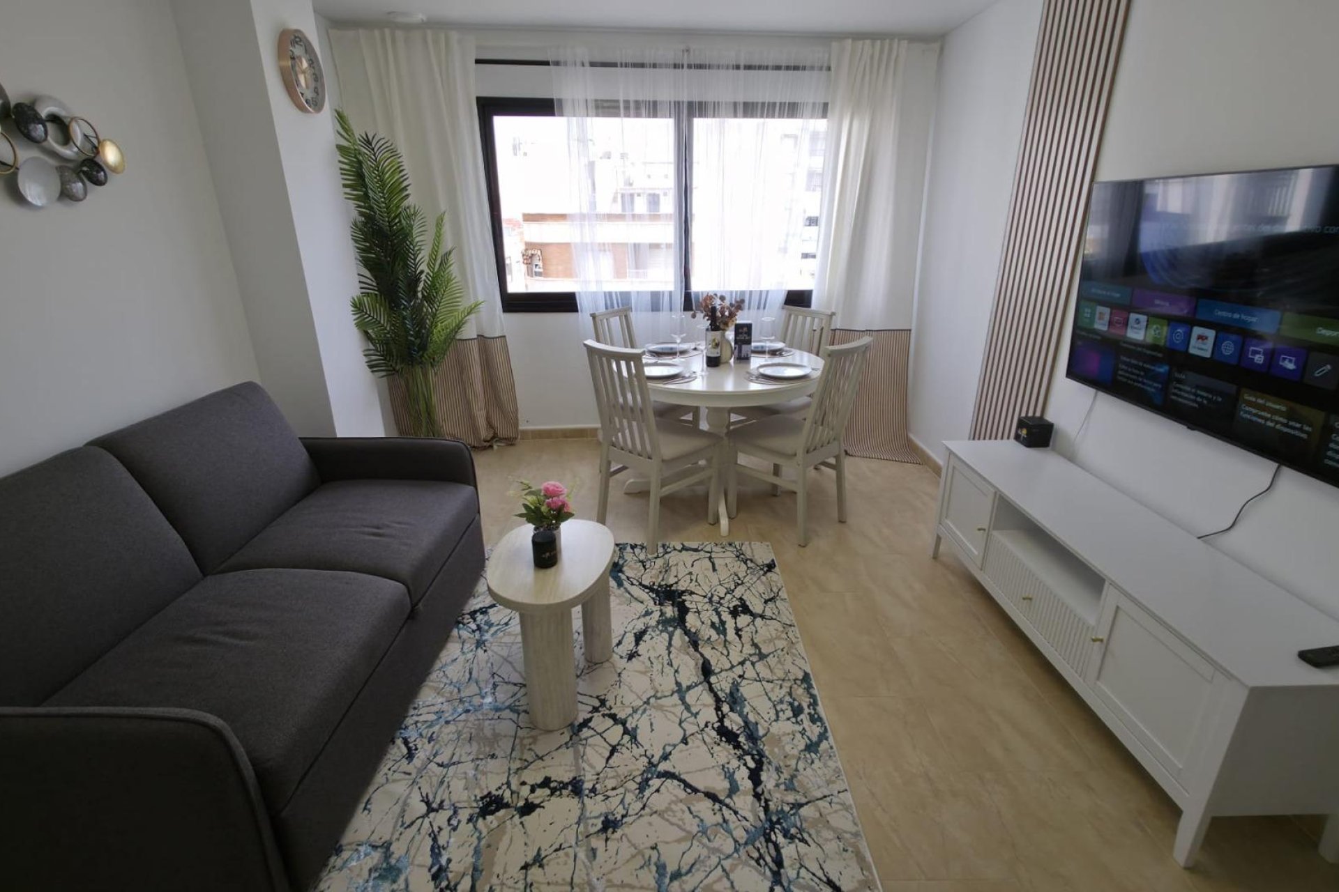 Reventa - Apartment -
Torrevieja