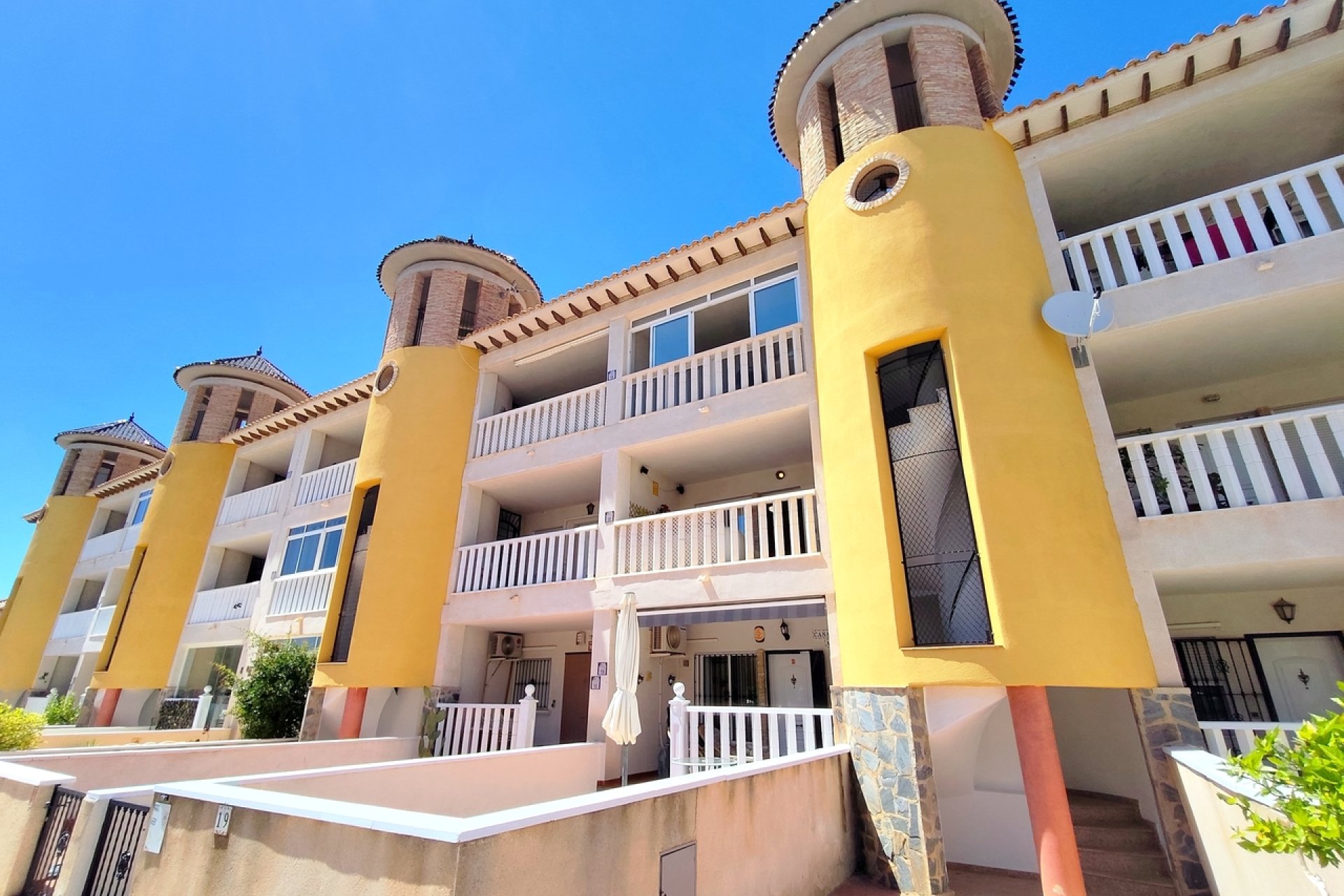 Reventa - Apartment -
Villamartin - Costa Blanca