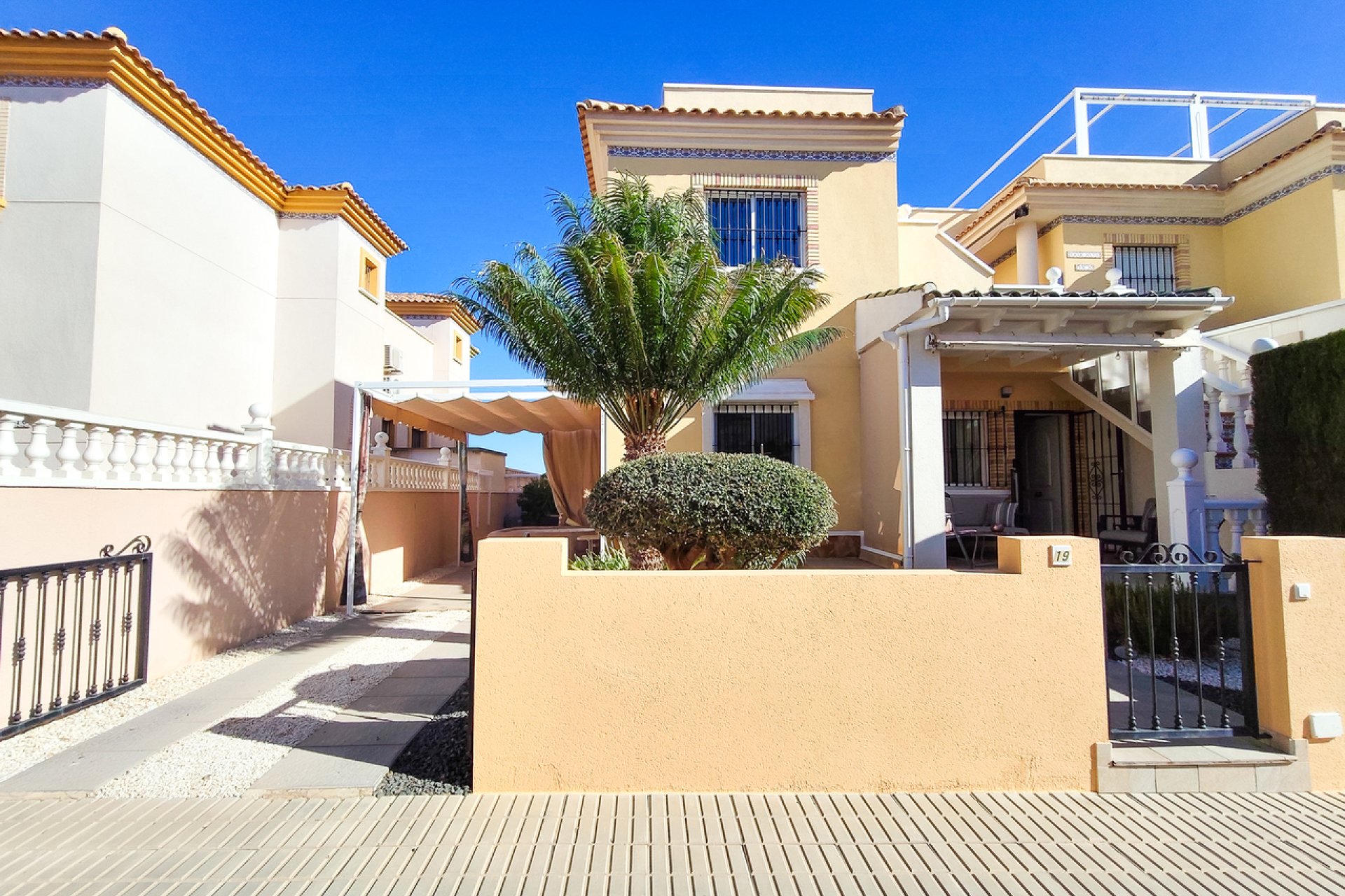 Reventa - Apartment -
Villamartin - Costa Blanca