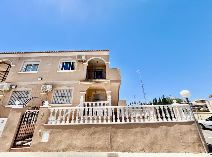 Reventa - Ático -
La Zenia - Costa Blanca