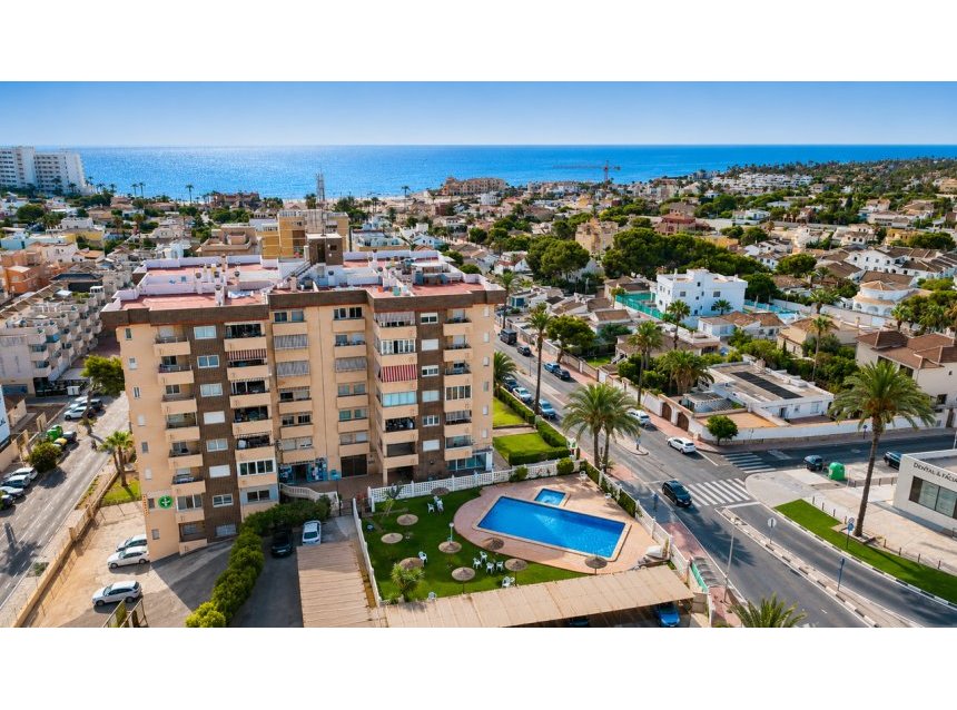 Reventa - Ático -
La Zenia - Costa Blanca