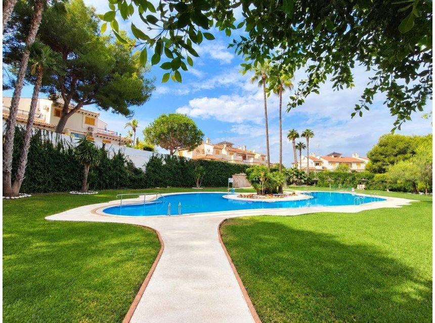 Reventa - Ático -
Mil Palmeras - Costa Blanca