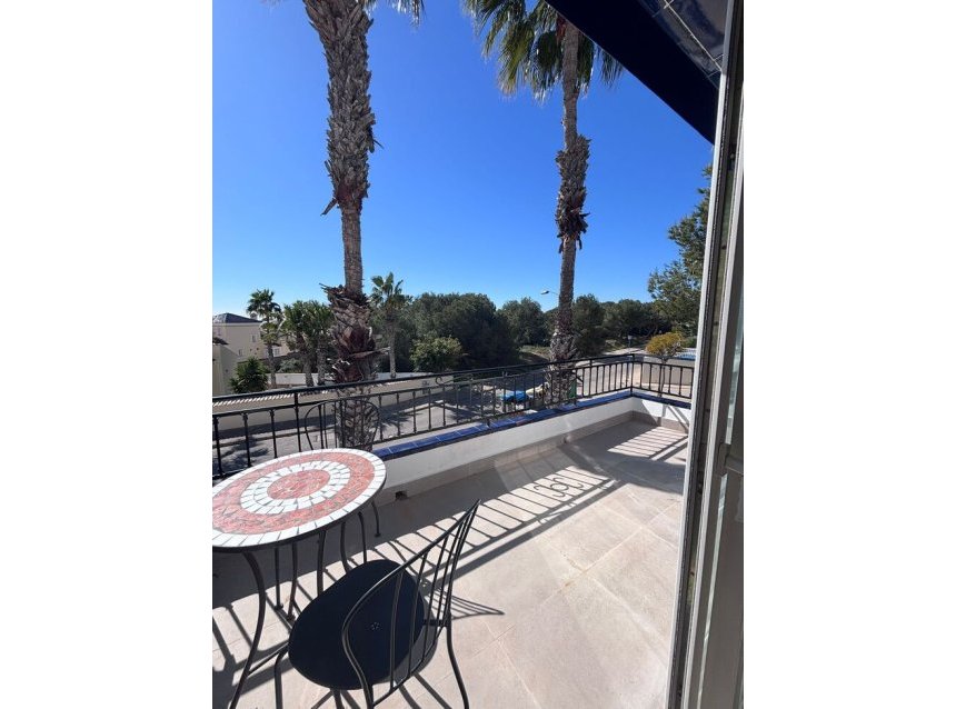 Reventa - Ático -
Orihuela Costa - Costa Blanca