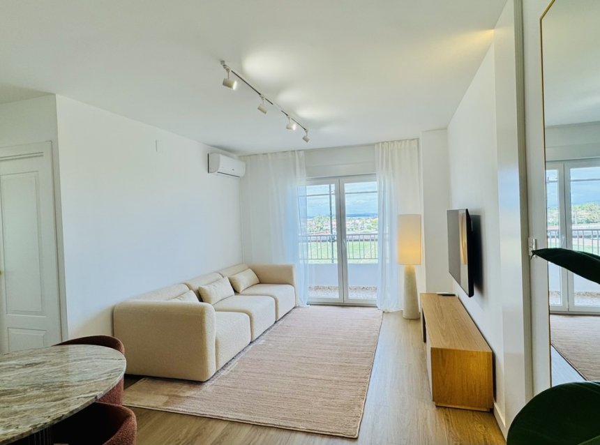 Reventa - Ático -
Punta Prima - Costa Blanca