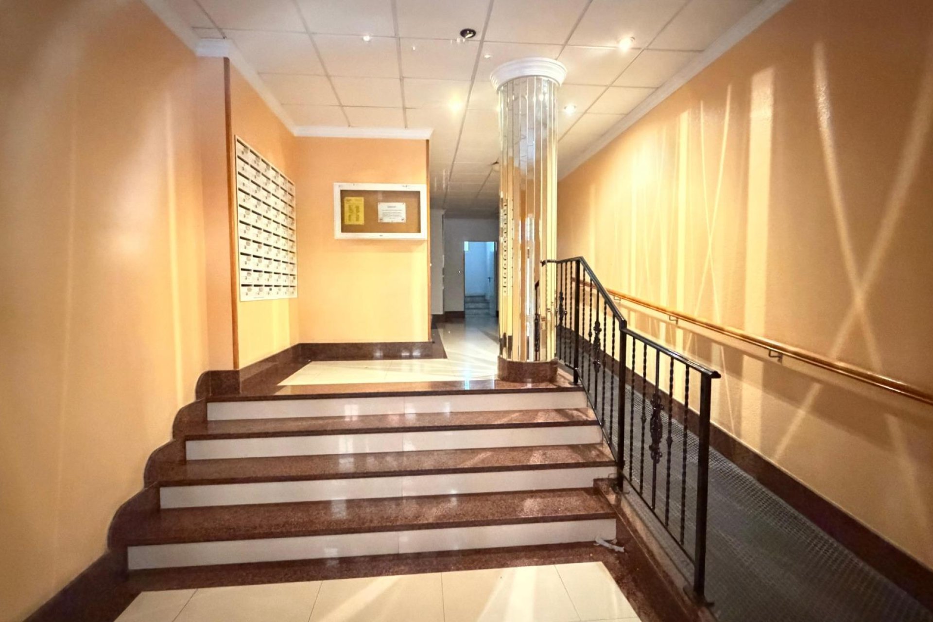 Reventa - Ático -
Torrevieja - Acequion